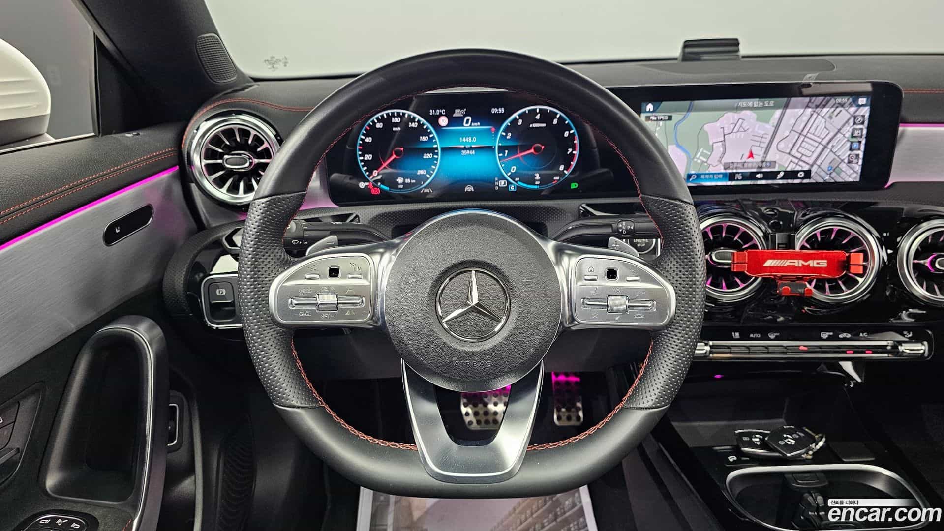 CLA-Class Mercedes-Benz 2022.8-OPTION-019