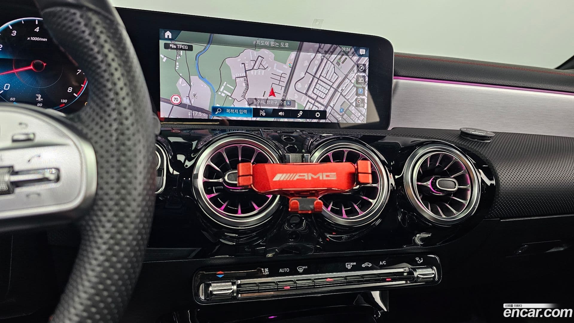 Main__Slider__Photo:CLA-Class Mercedes-Benz 2022.8-15