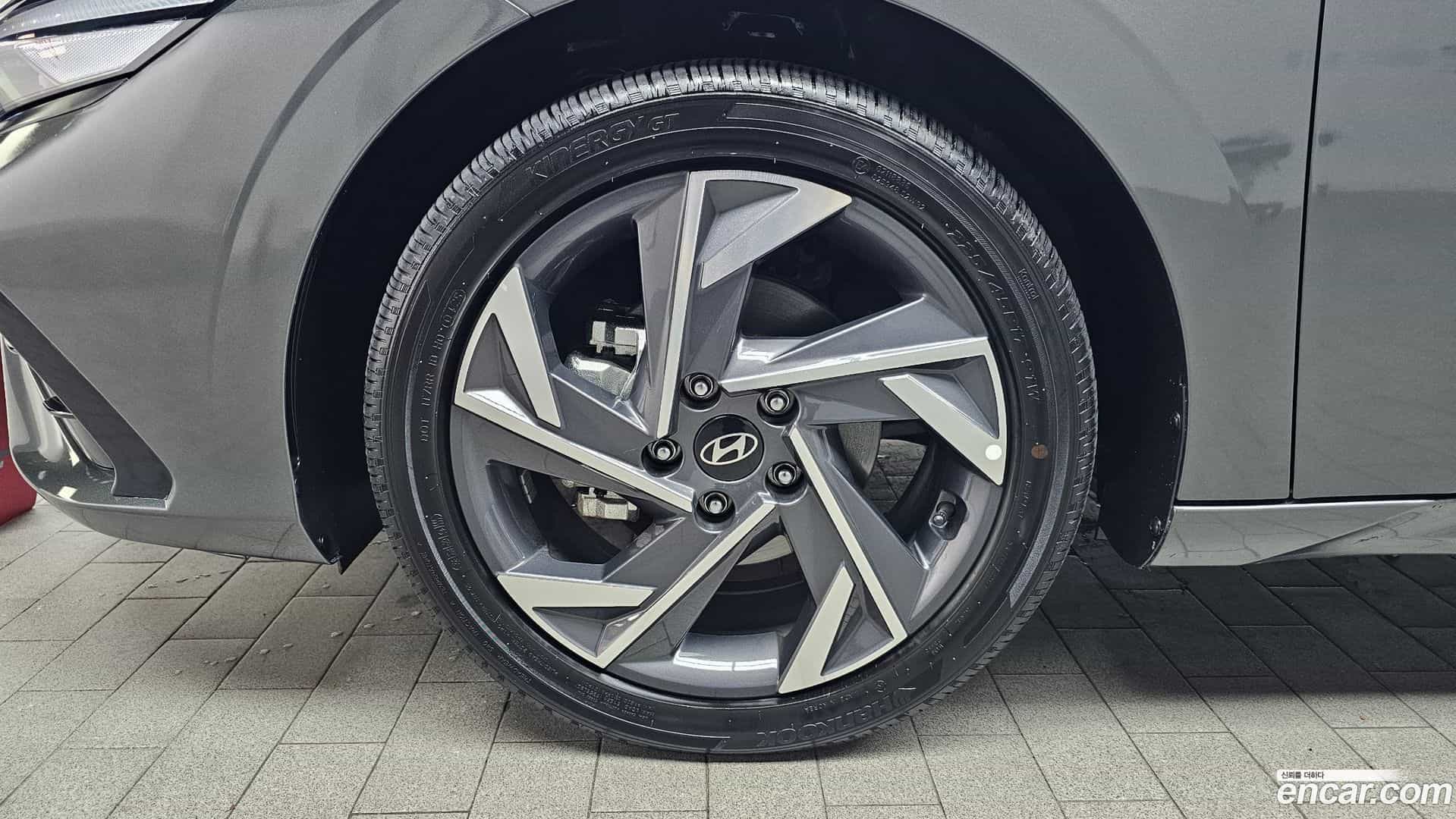 AVANTE Hyundai 2025.2-OUTER-005