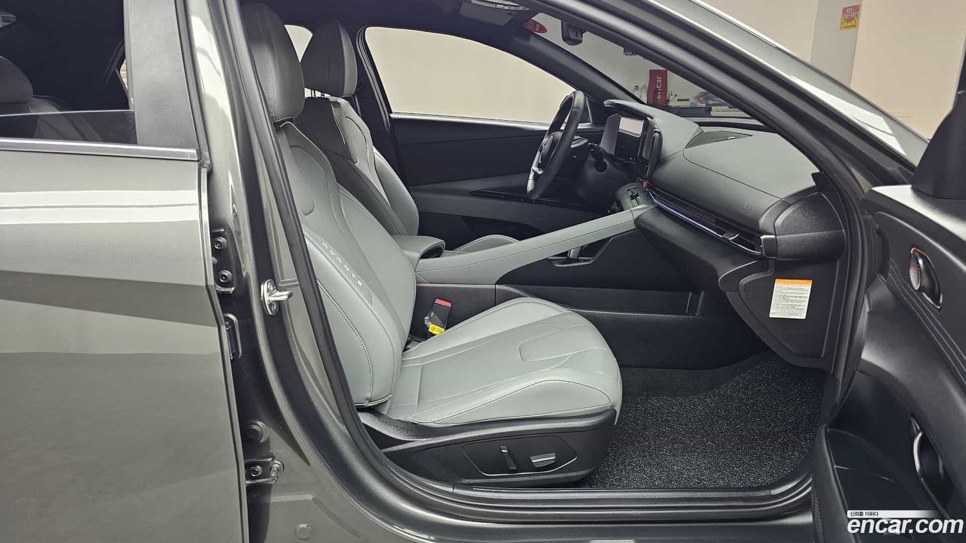 AVANTE Hyundai 2025.2-OPTION-015