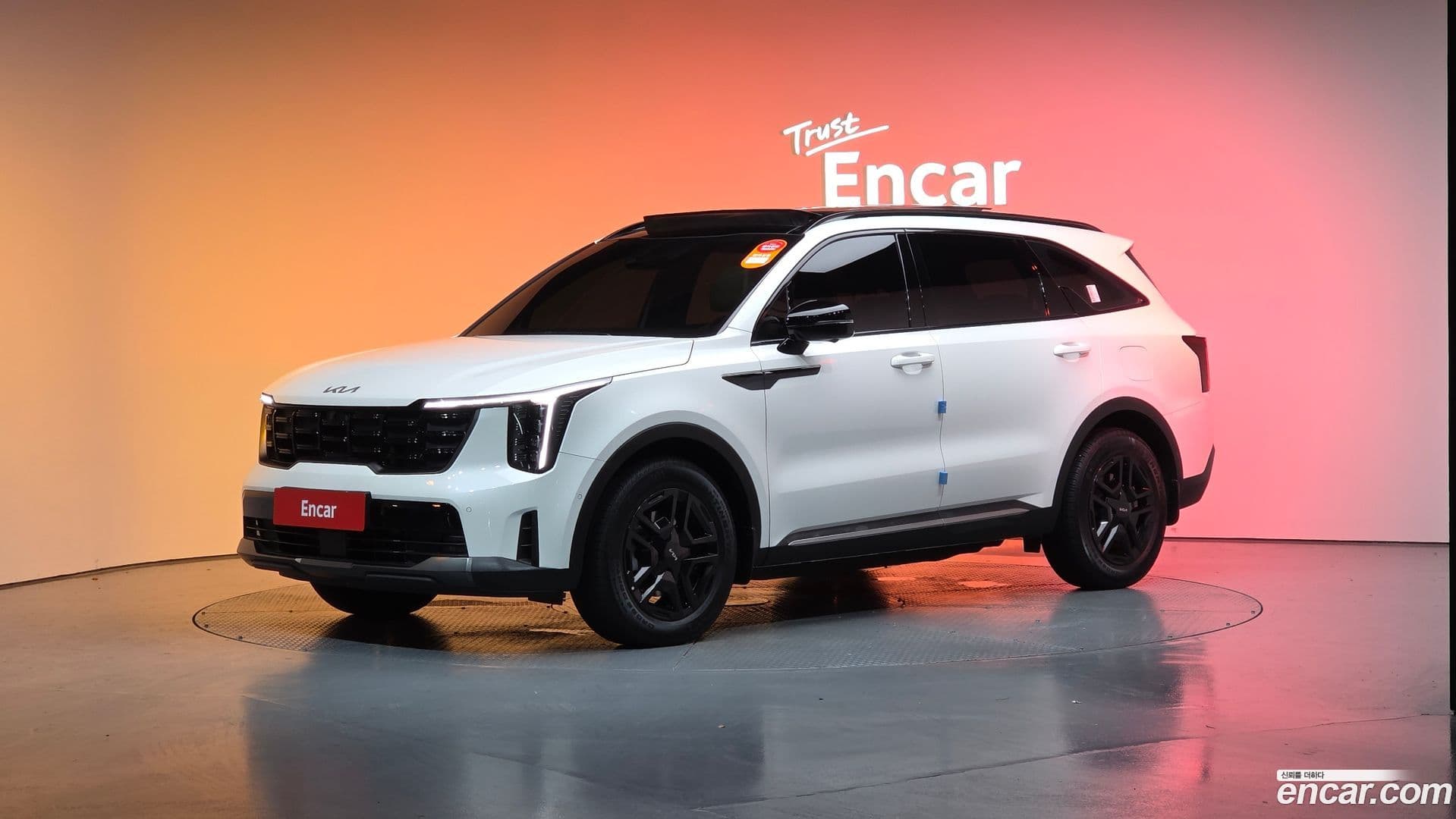 Main__Slider__Photo:Sorento Kia 2023.7-0