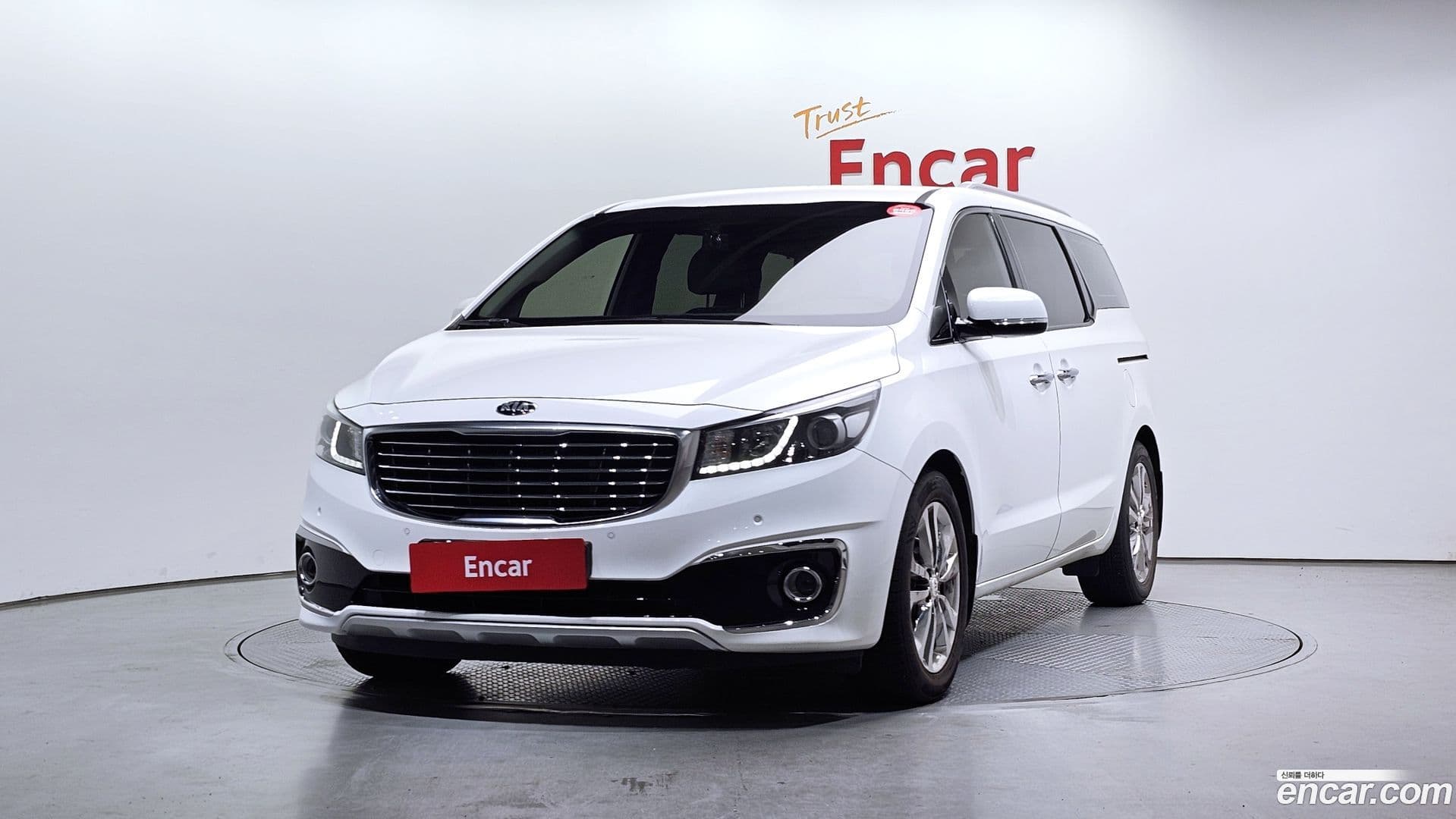 Main__Slider__Photo:Canival Kia 2016.6-0