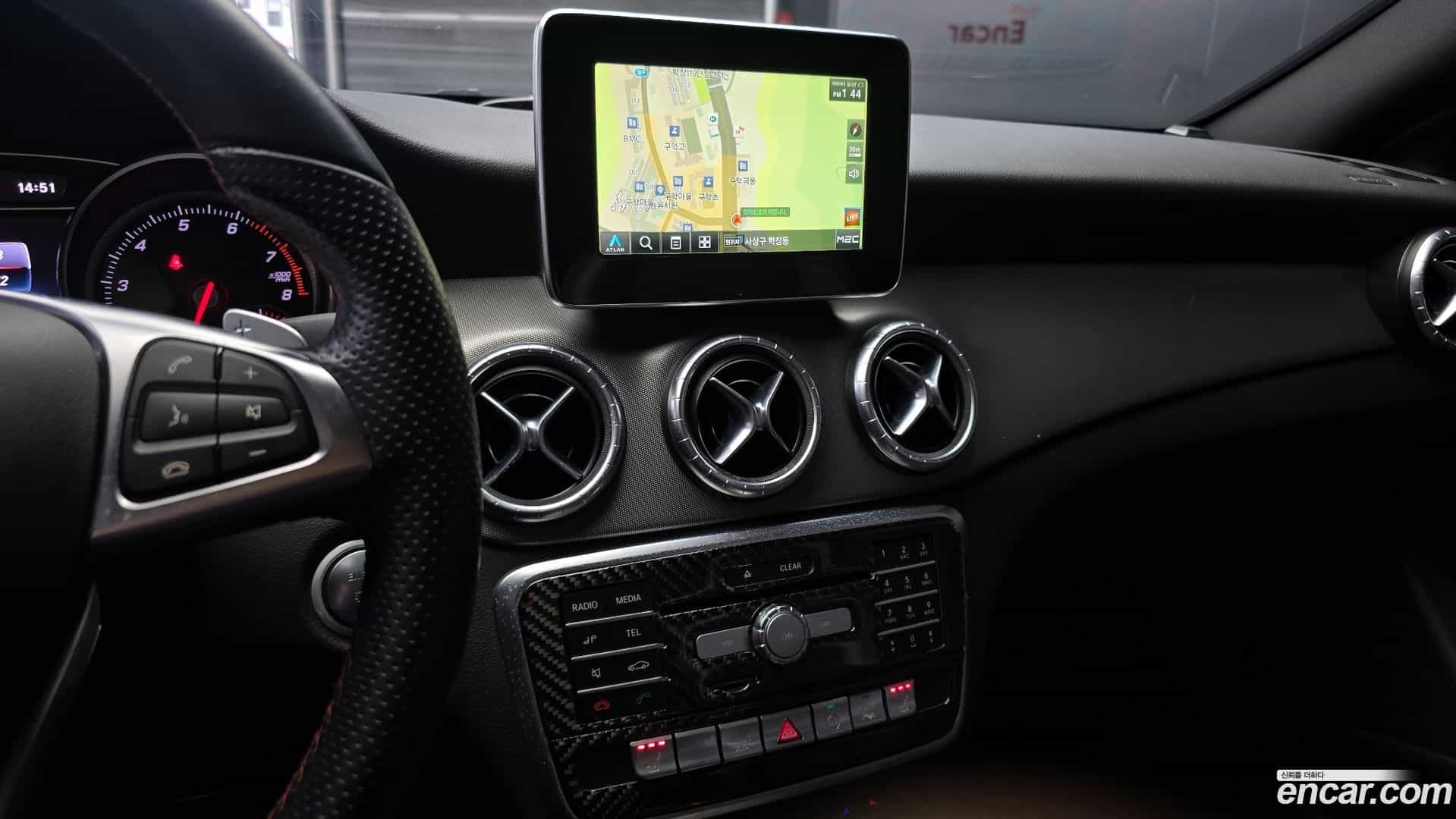 CLA-Class Mercedes-Benz 2018.0-OPTION-019