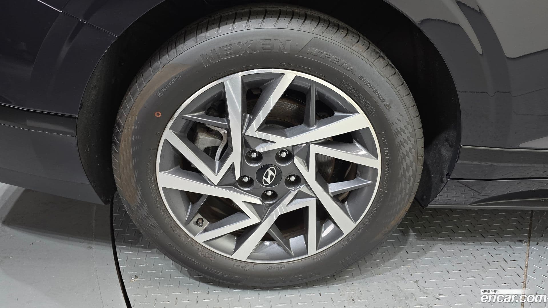 Main__Slider__Photo:Grandeur Hyundai 2024.9-4