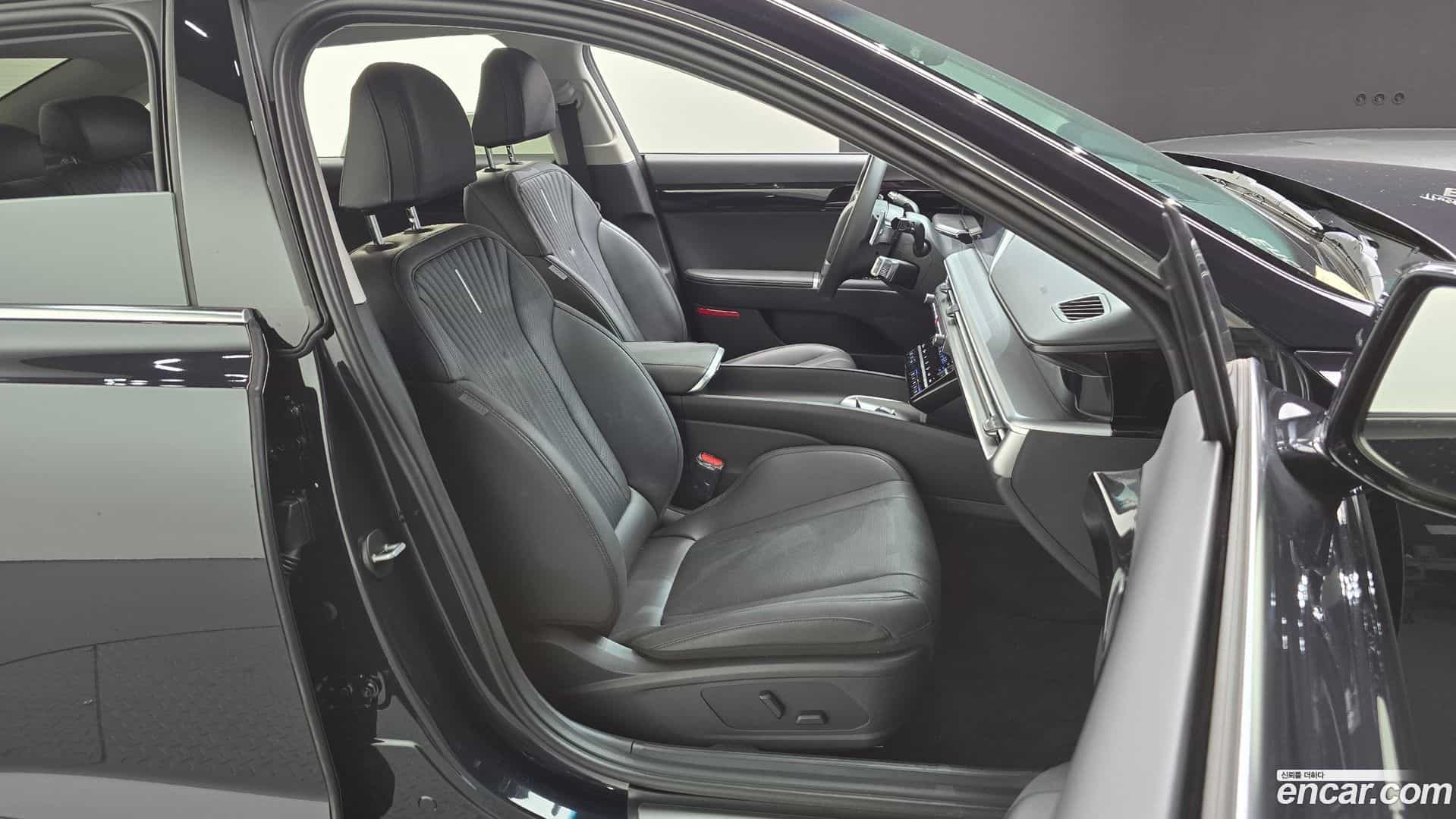 Grandeur Hyundai 2024.9-OPTION-16
