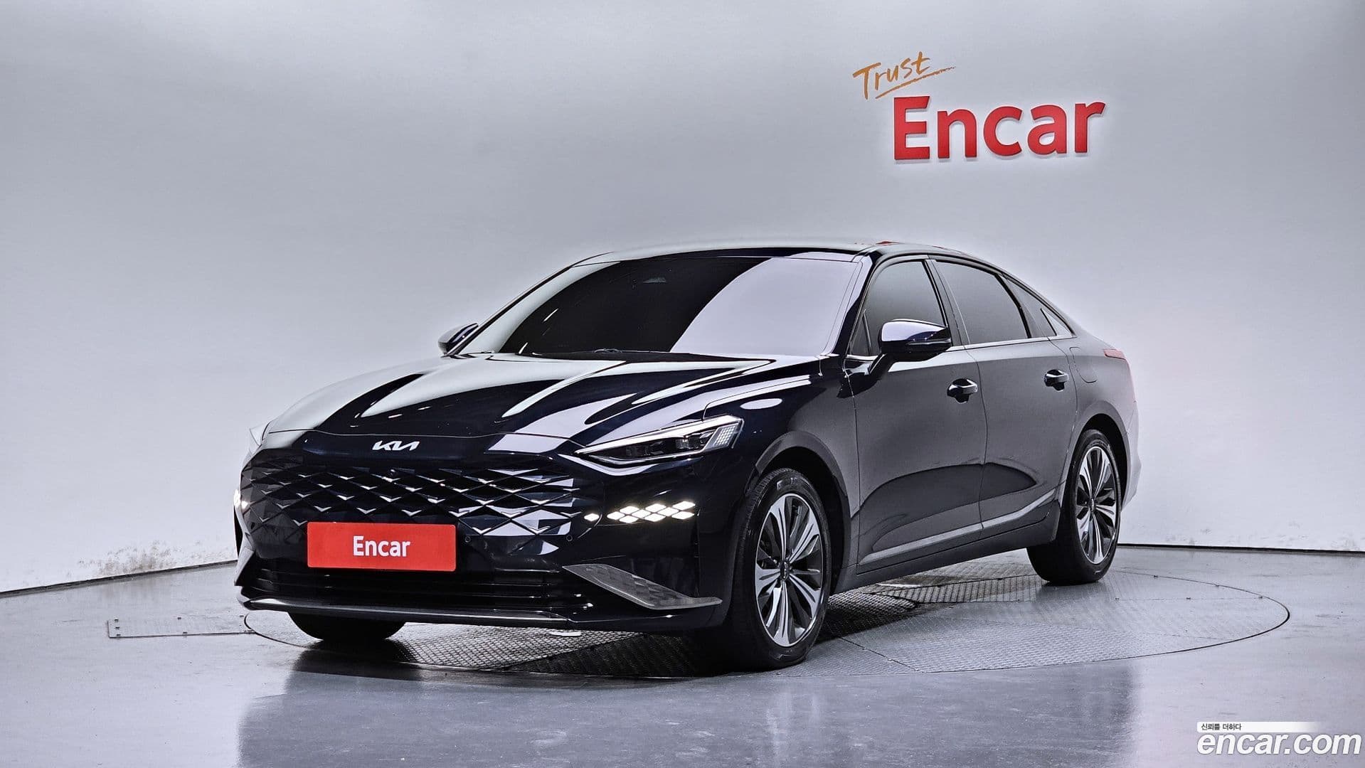 Main__Slider__Photo:K8 Kia 2021.8-0