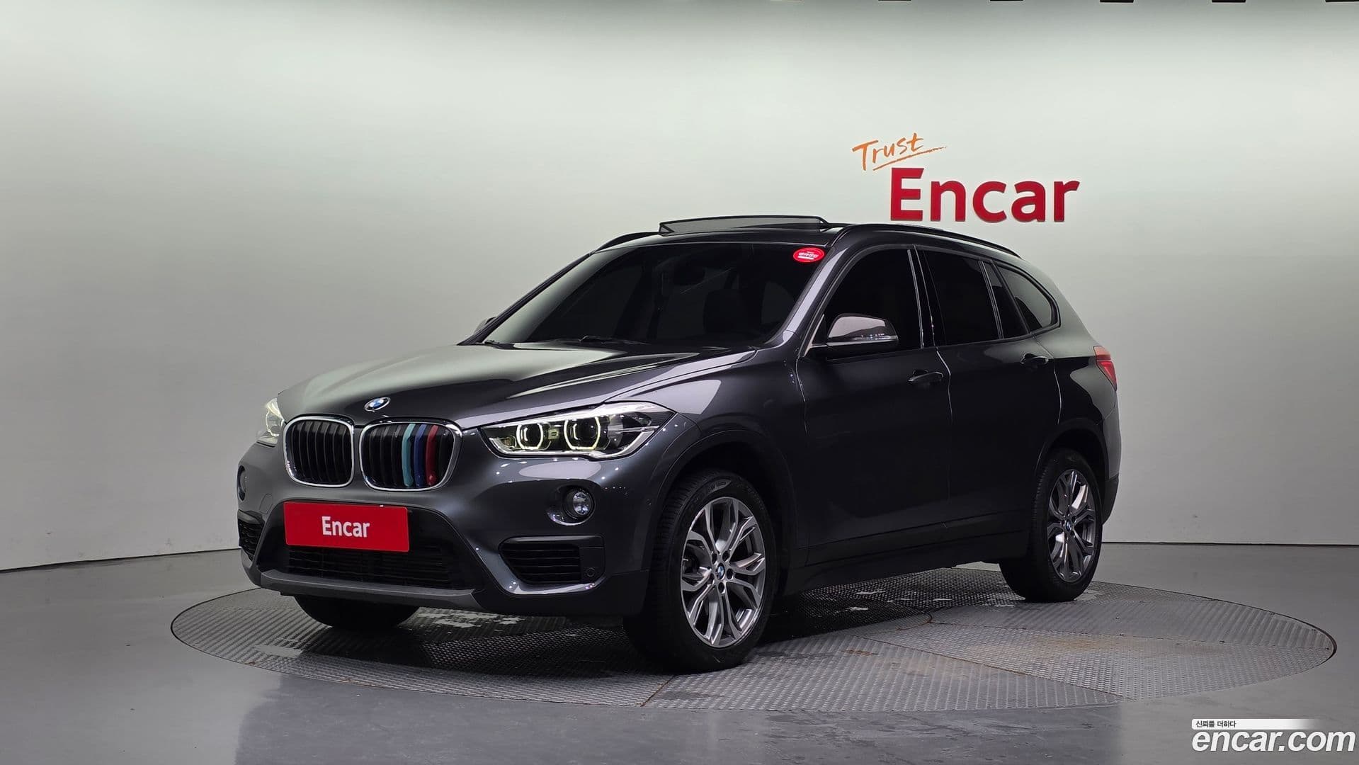 Main__Slider__Photo:X1 BMW 2019.6-0