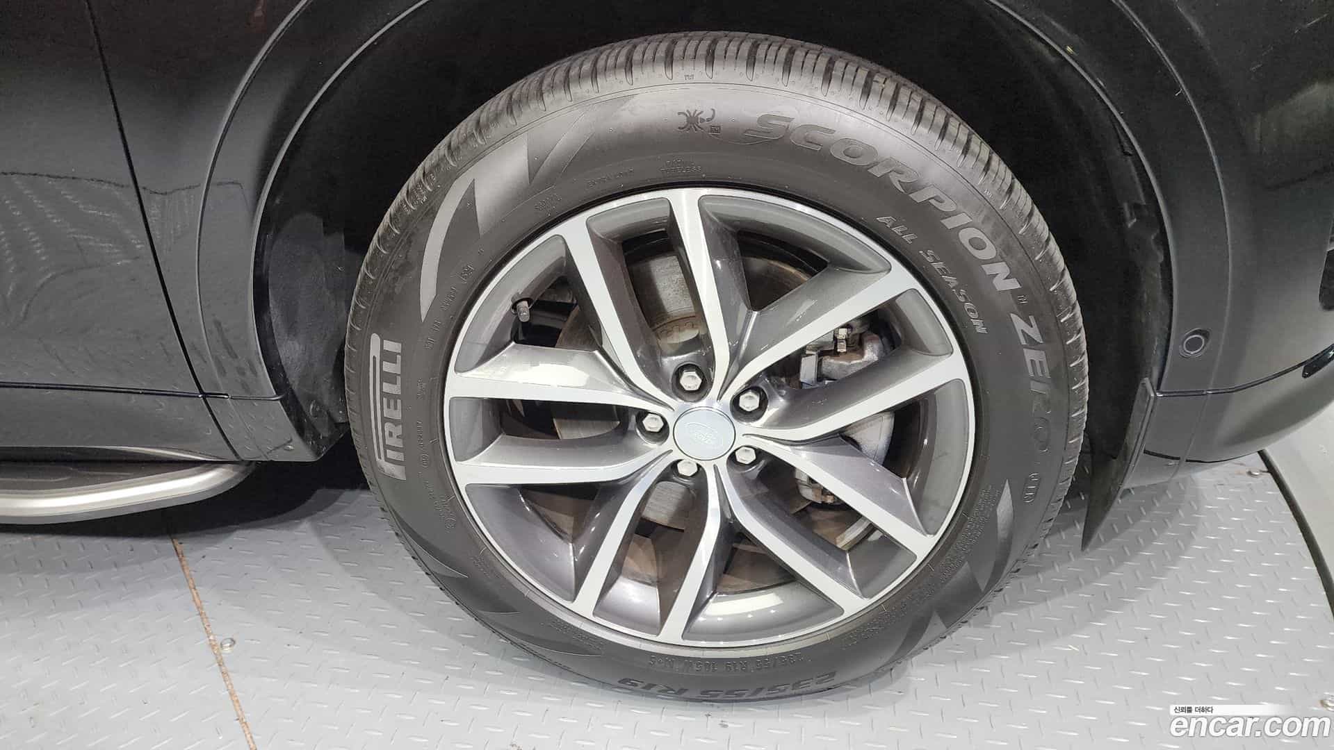 Discovery Sport Land Rover 2024.8-OUTER-005