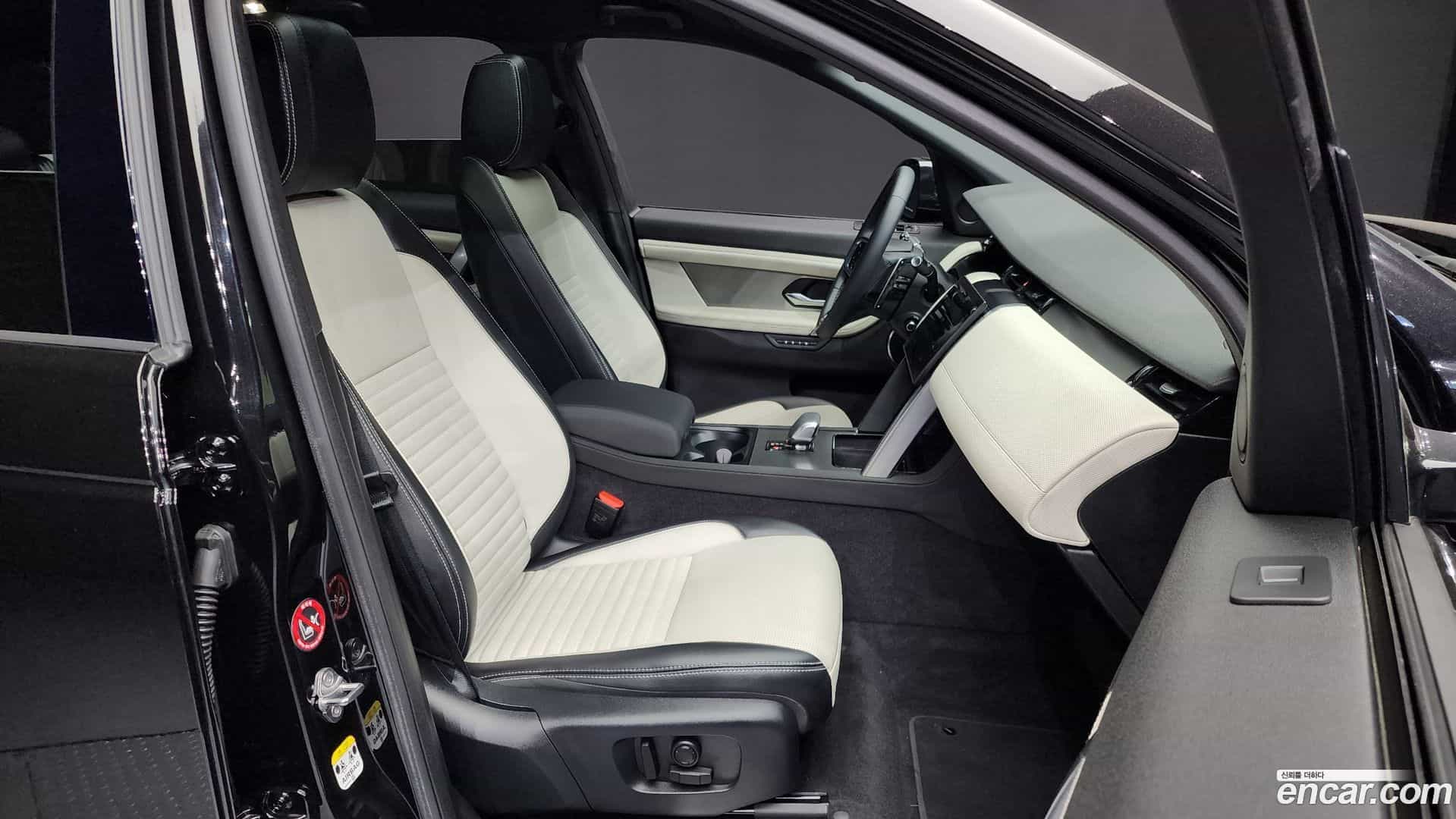 Discovery Sport Land Rover 2024.8-OPTION-015
