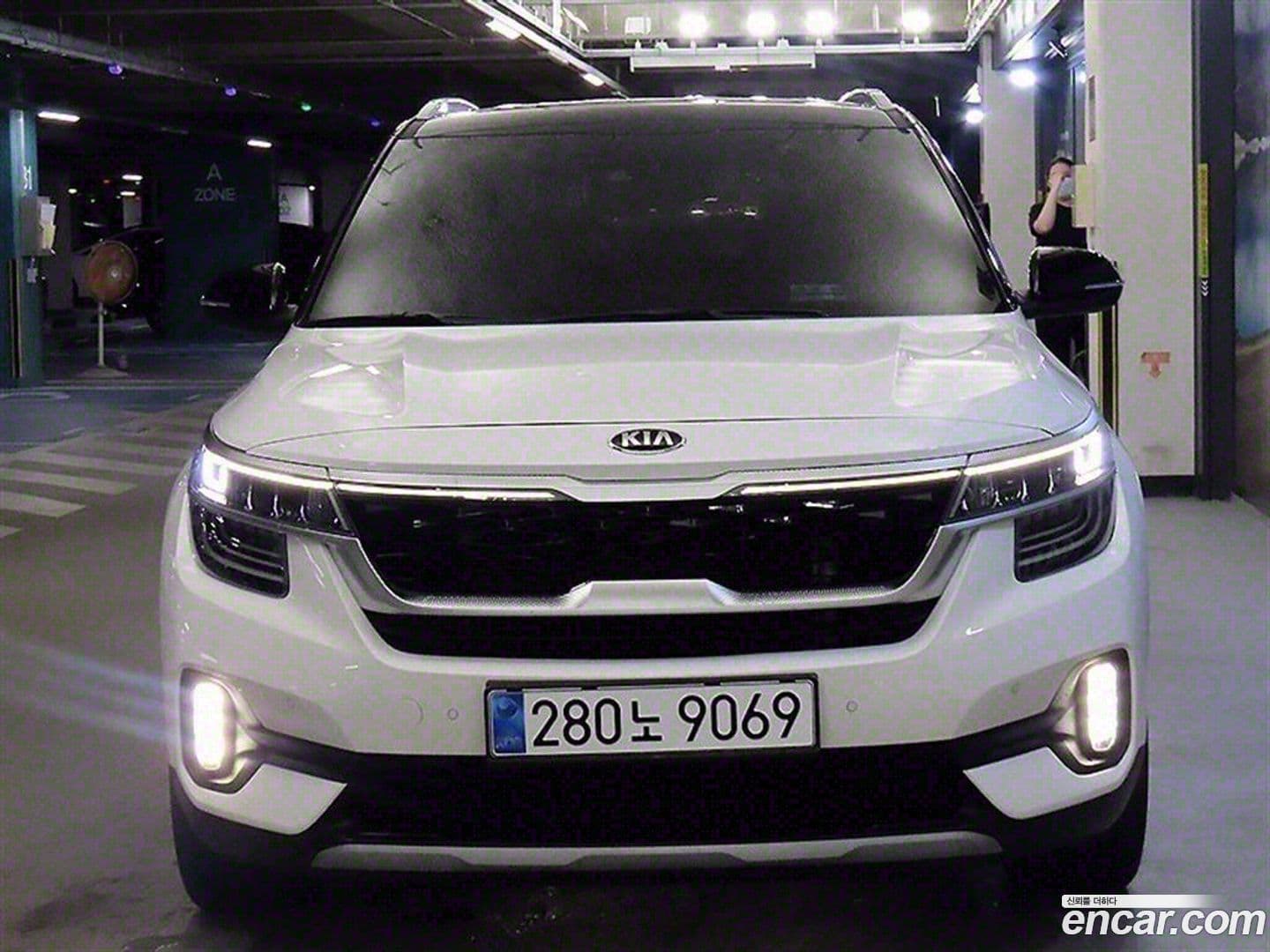 Main__Slider__Photo:Seltos Kia 2020.10-0