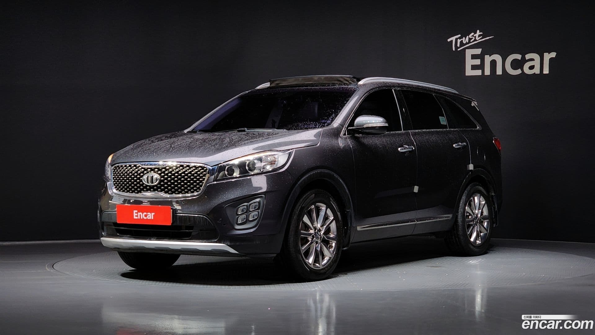 Main__Slider__Photo:Sorento Kia 2016.1-0