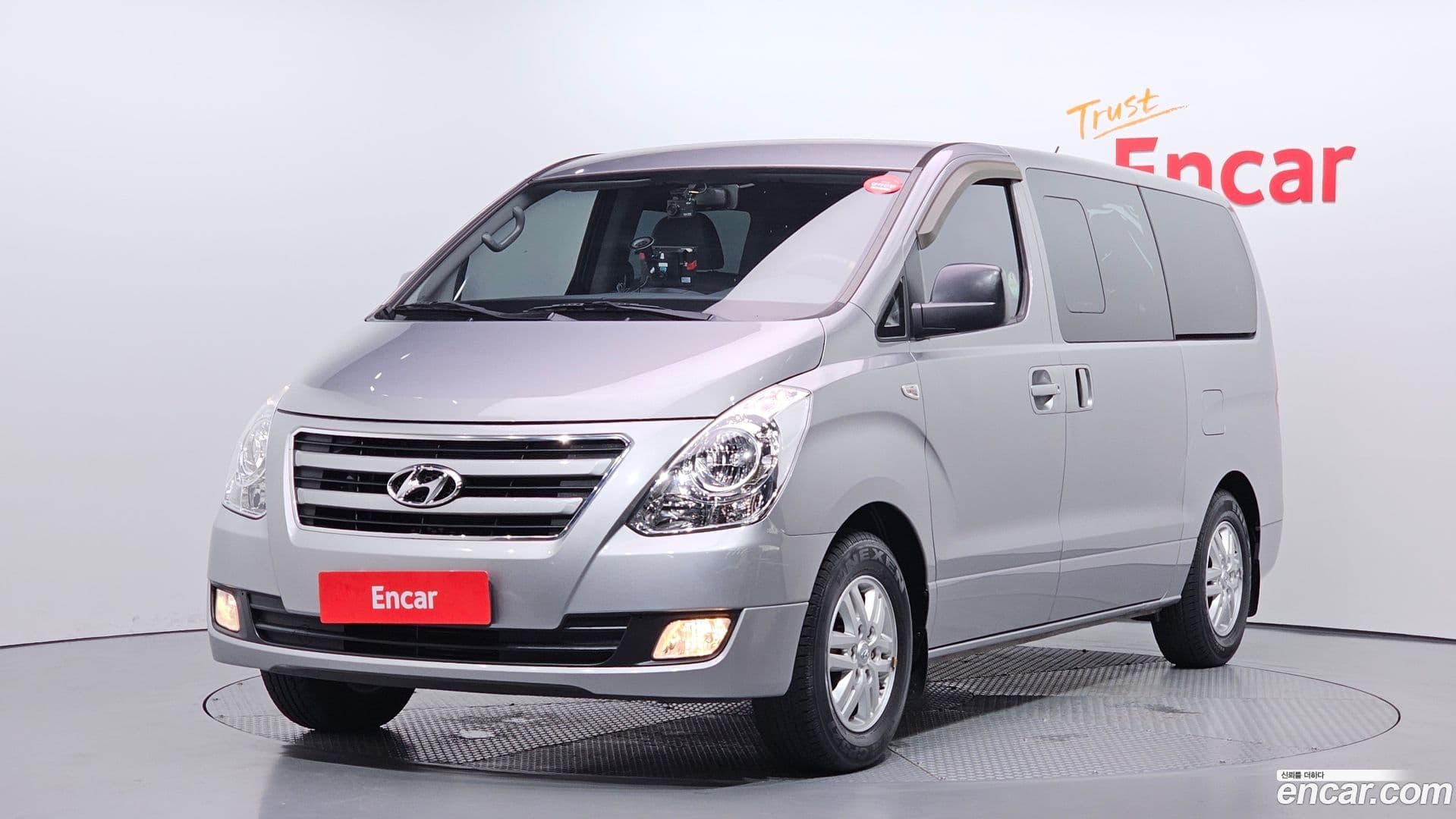 Main__Slider__Photo:Starex Hyundai 2016.0-0