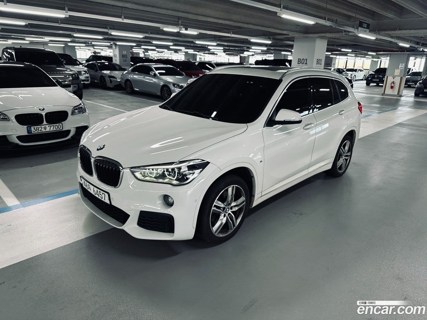Main__Slider__Photo:X1 BMW 2019.4-0