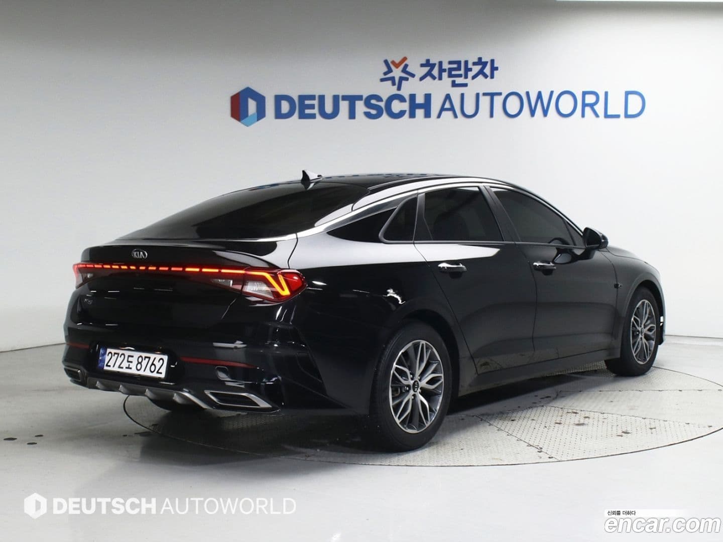 Main__Slider__Photo:K5 Kia 2021.6-0