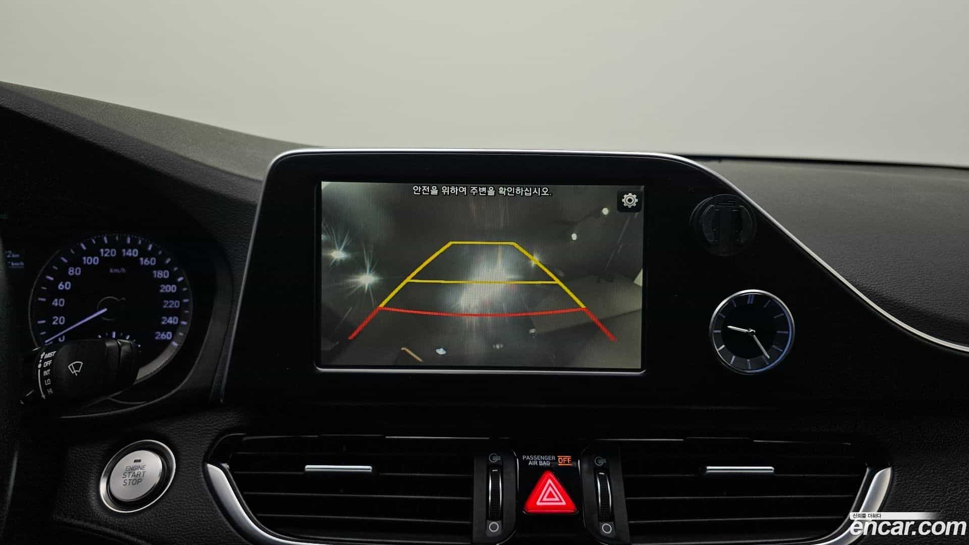 Grandeur Hyundai 2017.0-OPTION-23