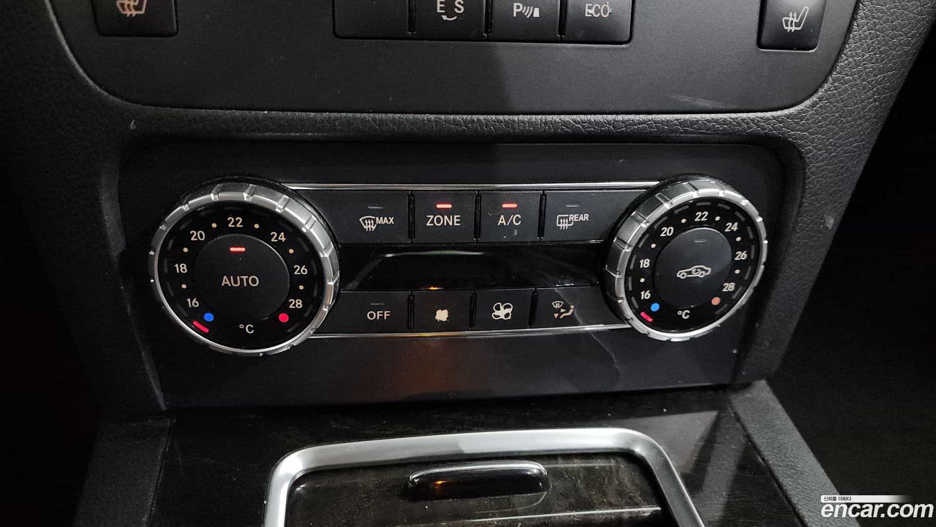GLK-Class Mercedes-Benz 2014.5-OPTION-020