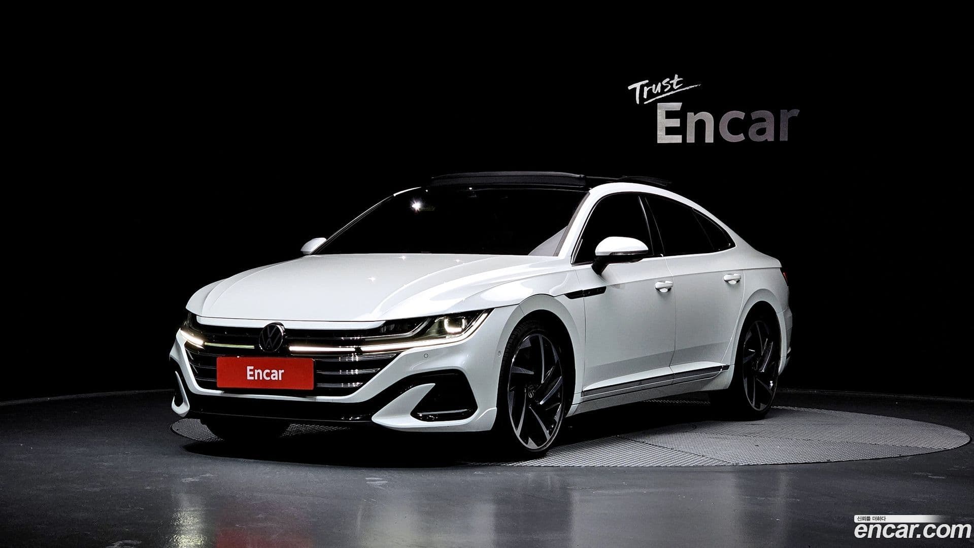 Main__Slider__Photo:Arteon Volkswagen 2023.4-0