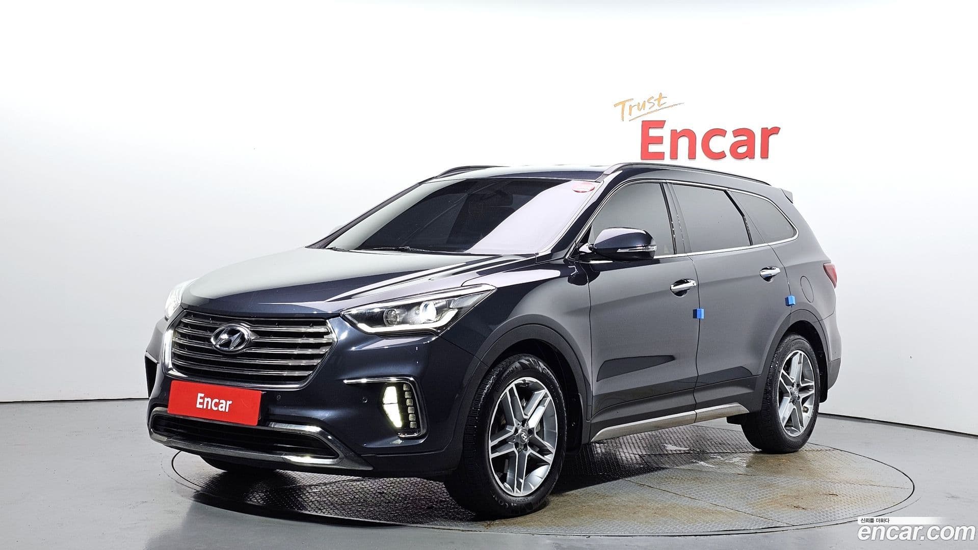 Main__Slider__Photo:Maxcruz Hyundai 2017.0-0
