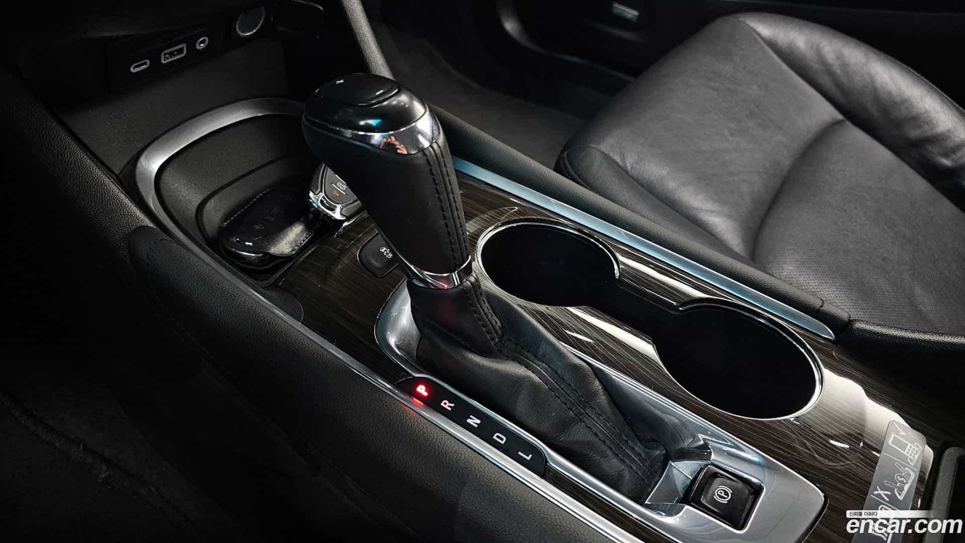 Malibu Chevrolet 2019.2-INNER-009