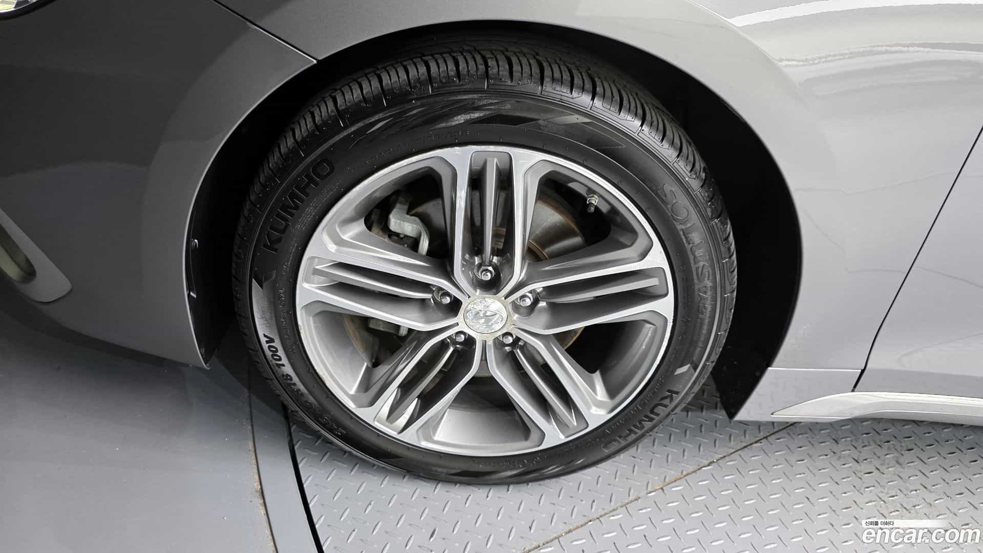 Grandeur Hyundai 2018.6-OUTER-005