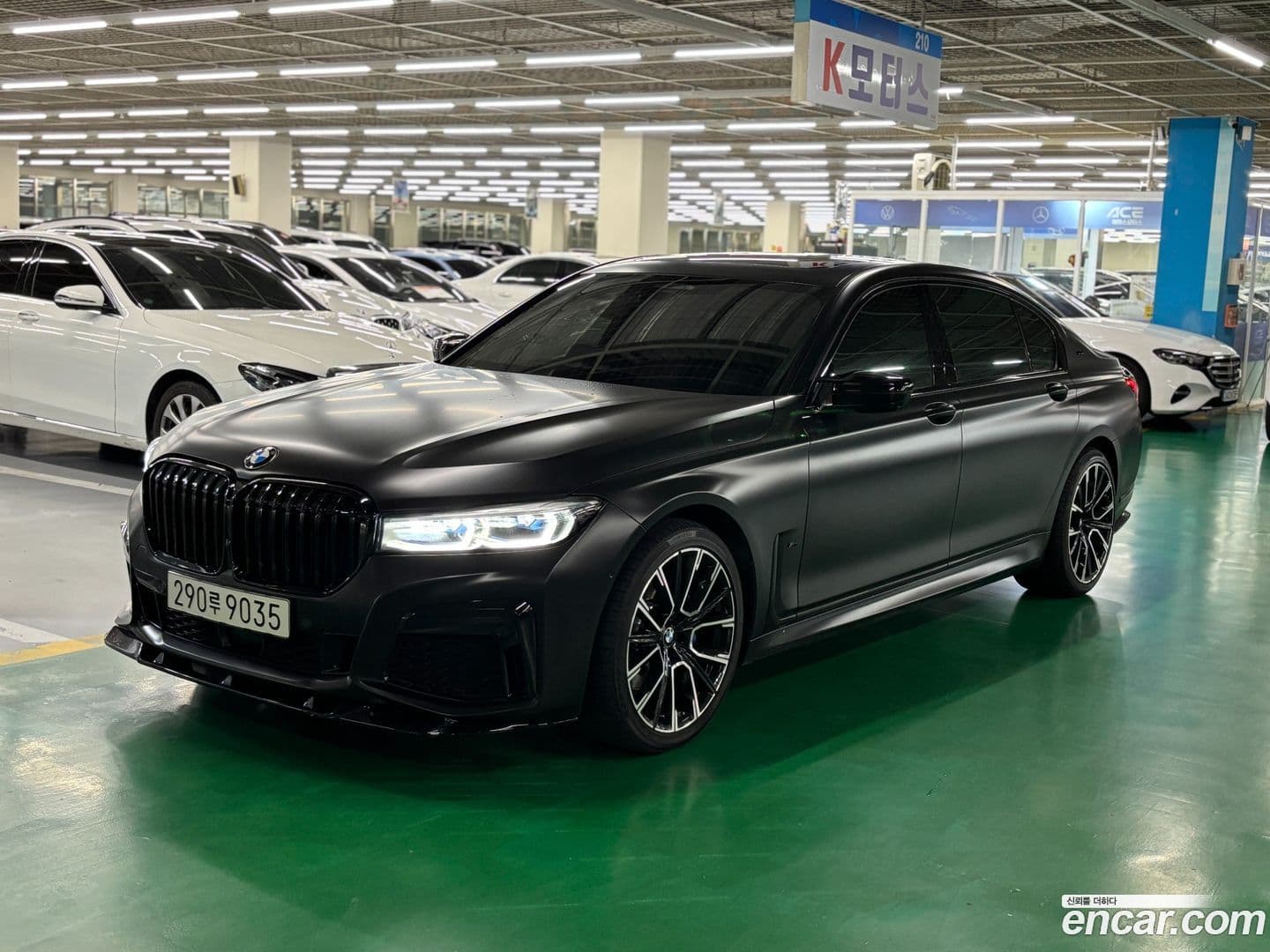 Main__Slider__Photo:7-Series BMW 2020.11-0