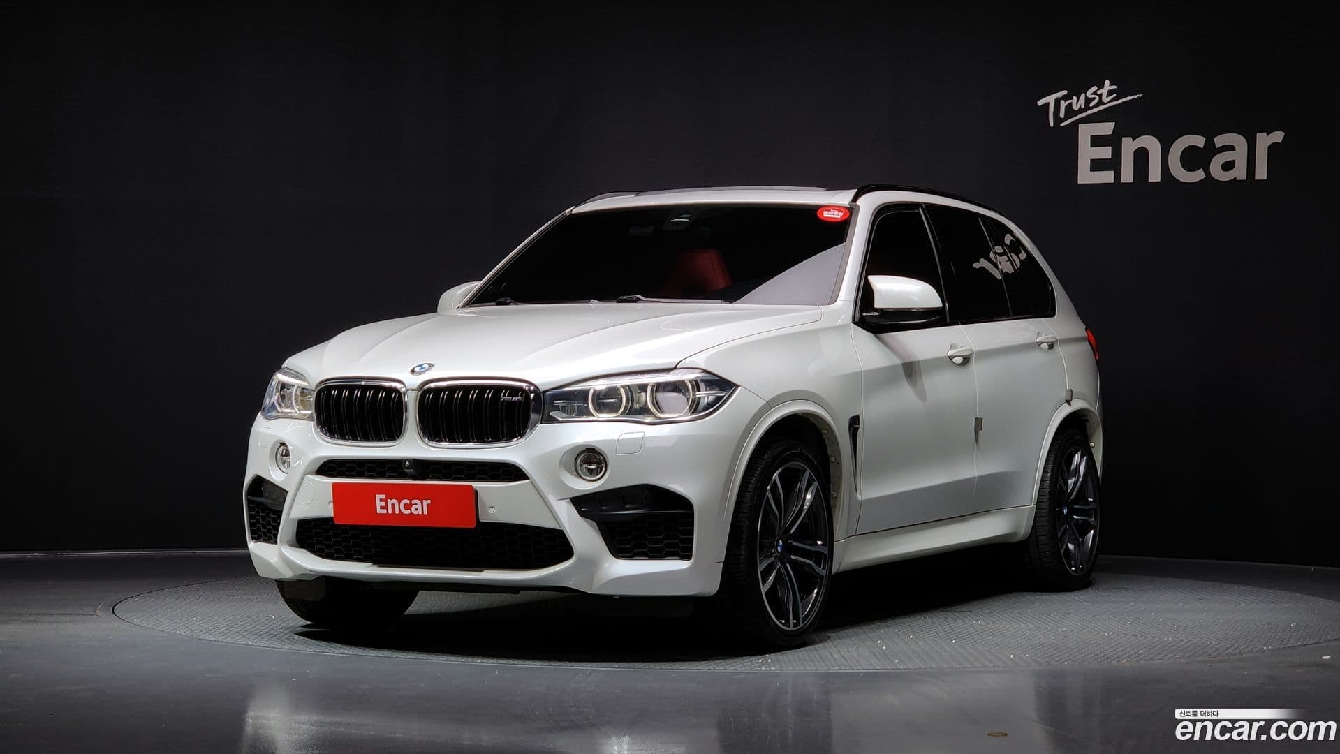 Main__Slider__Photo:X5M BMW 2017.11-0