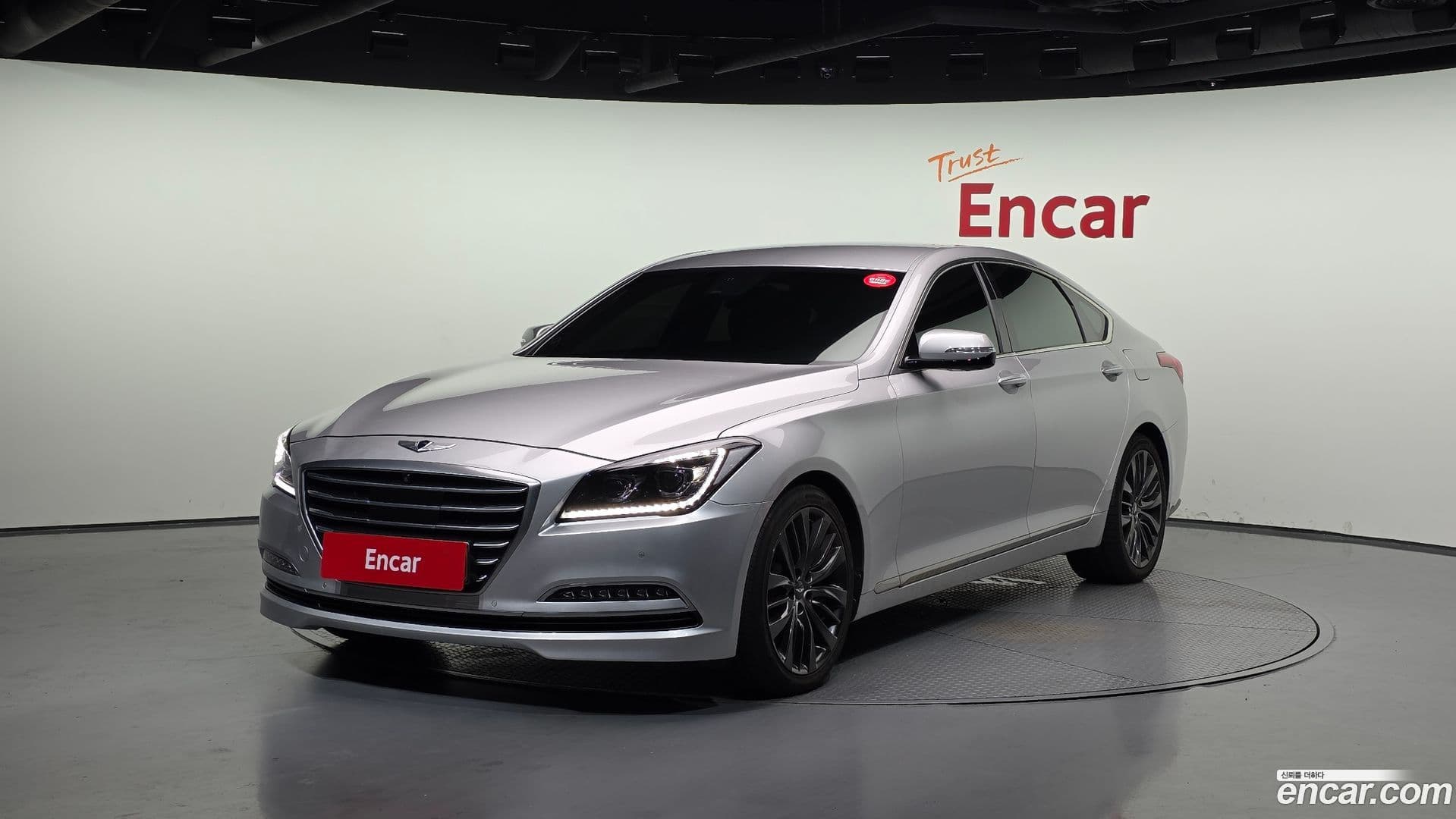Main__Slider__Photo:Genesis Hyundai 2015.6-0