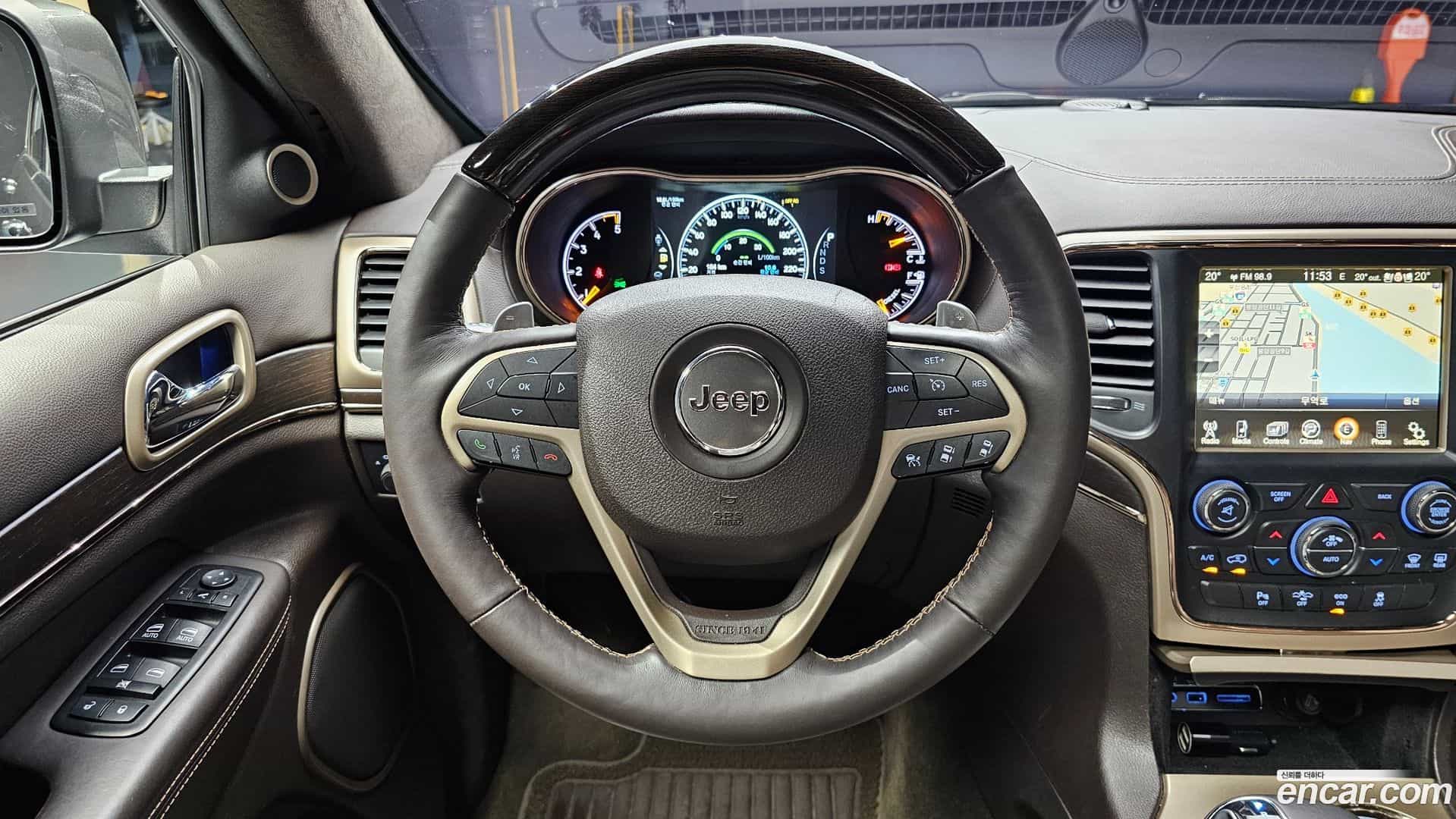 Cherokee Jeep 2014.6-OPTION-017