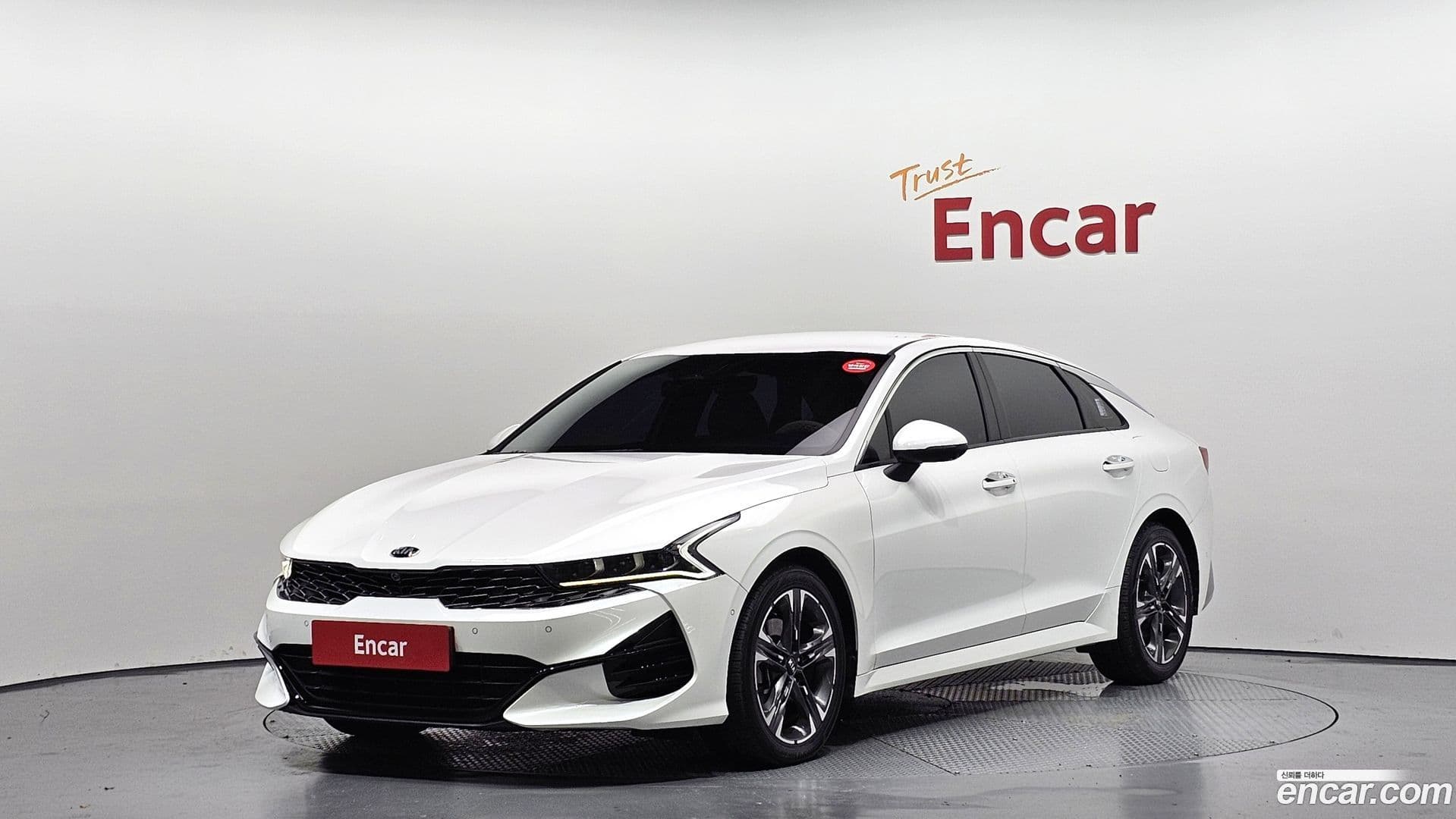Main__Slider__Photo:K5 Kia 2020.6-0