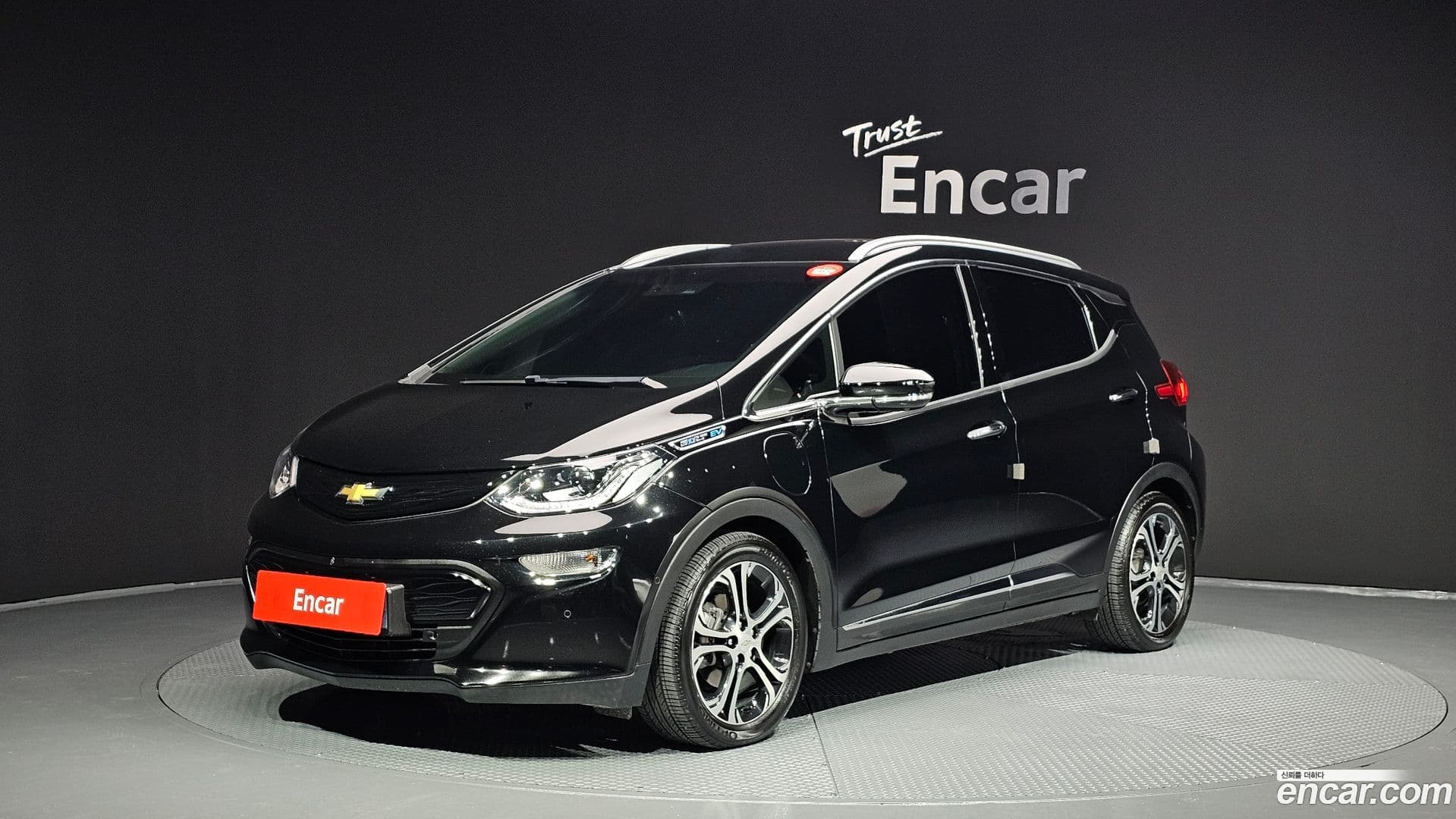 Main__Slider__Photo:Bolt EV Chevrolet 2020.11-0