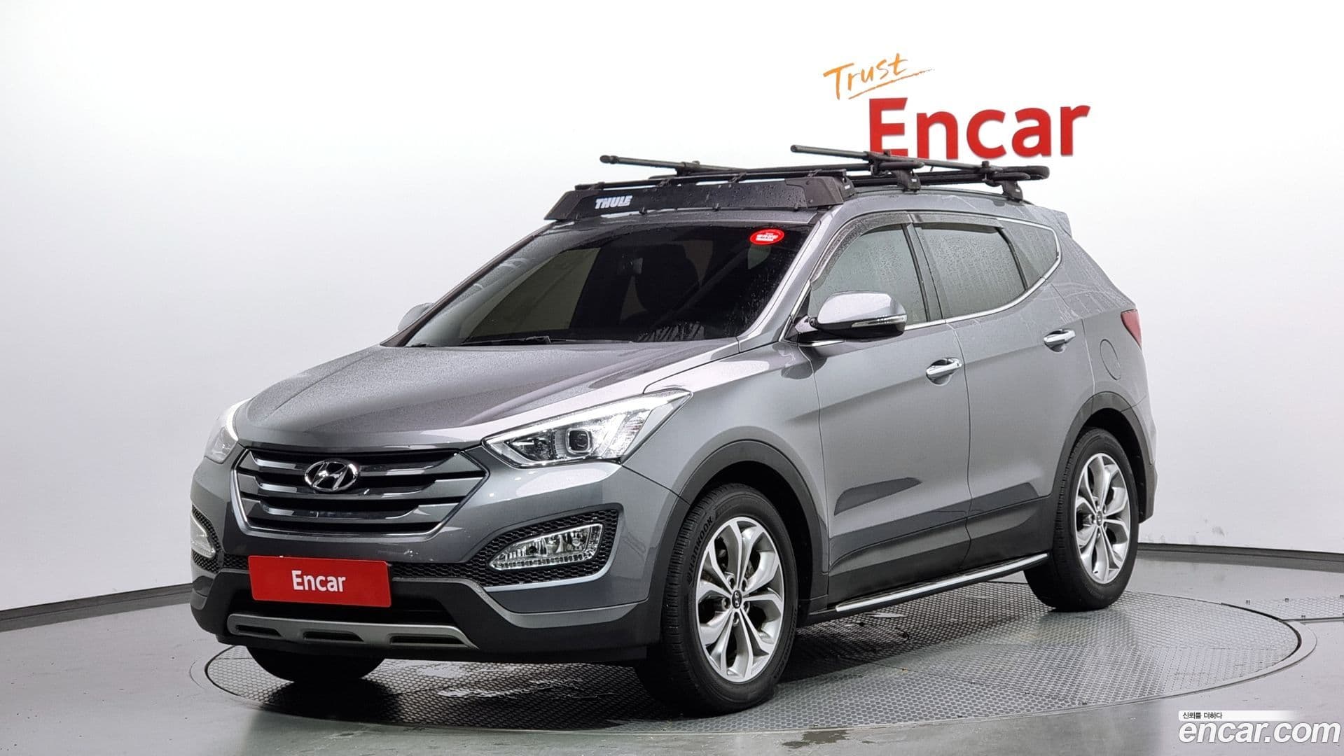 Main__Slider__Photo:Santafe Hyundai 2014.8-0