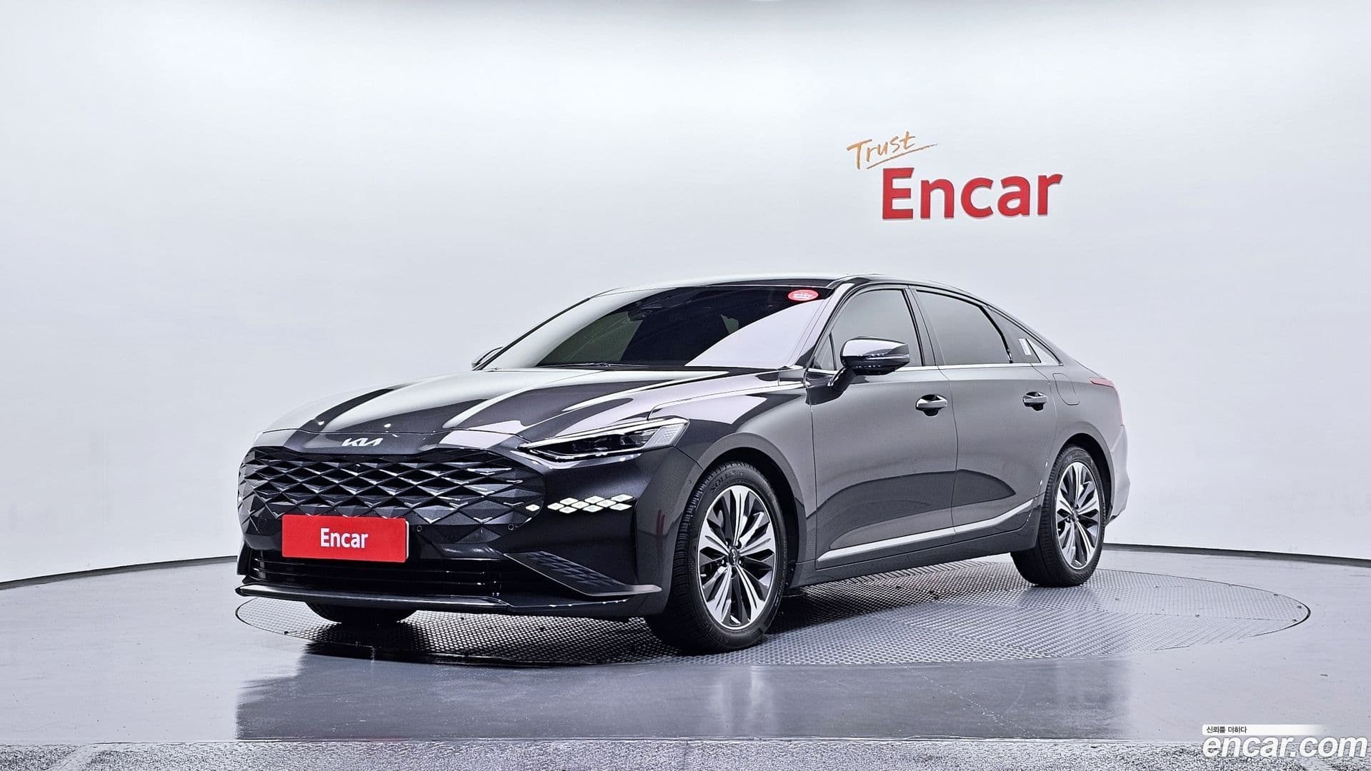 Main__Slider__Photo:K8 Kia 2021.4-0