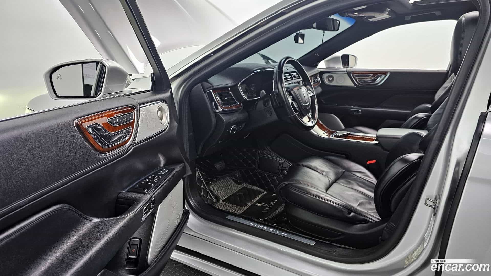 Continental Lincoln 2017.1-OPTION-015