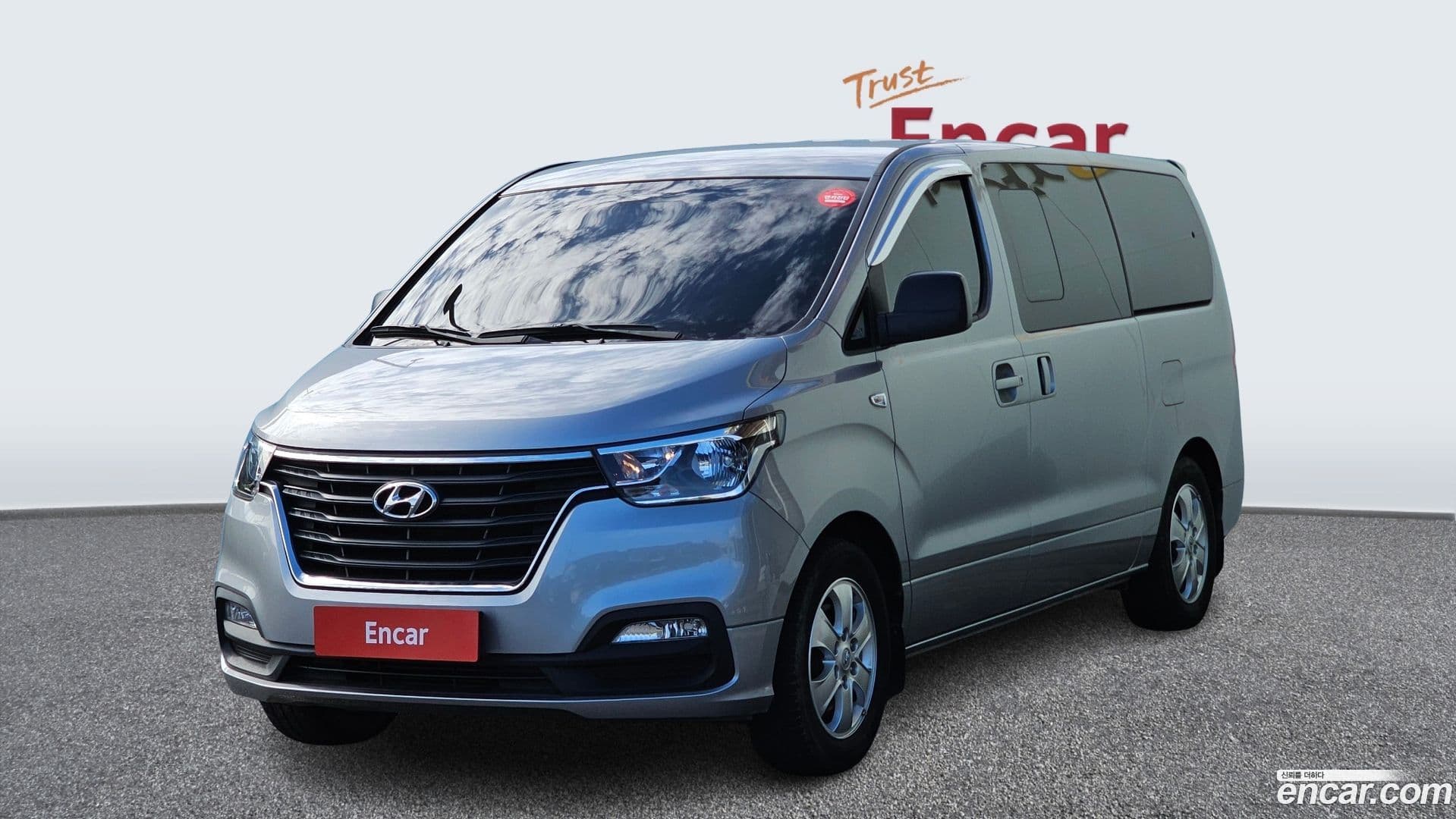 Main__Slider__Photo:Starex Hyundai 2020.6-0