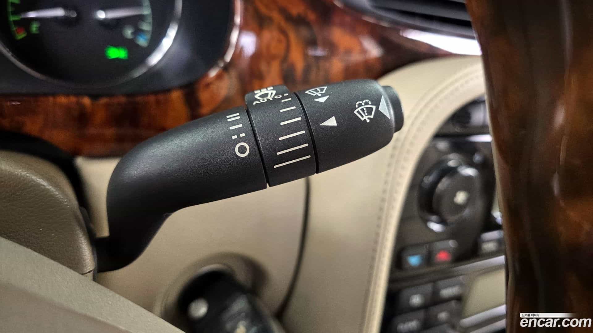 XJ-8 Jaguar 2004.11-OPTION-021