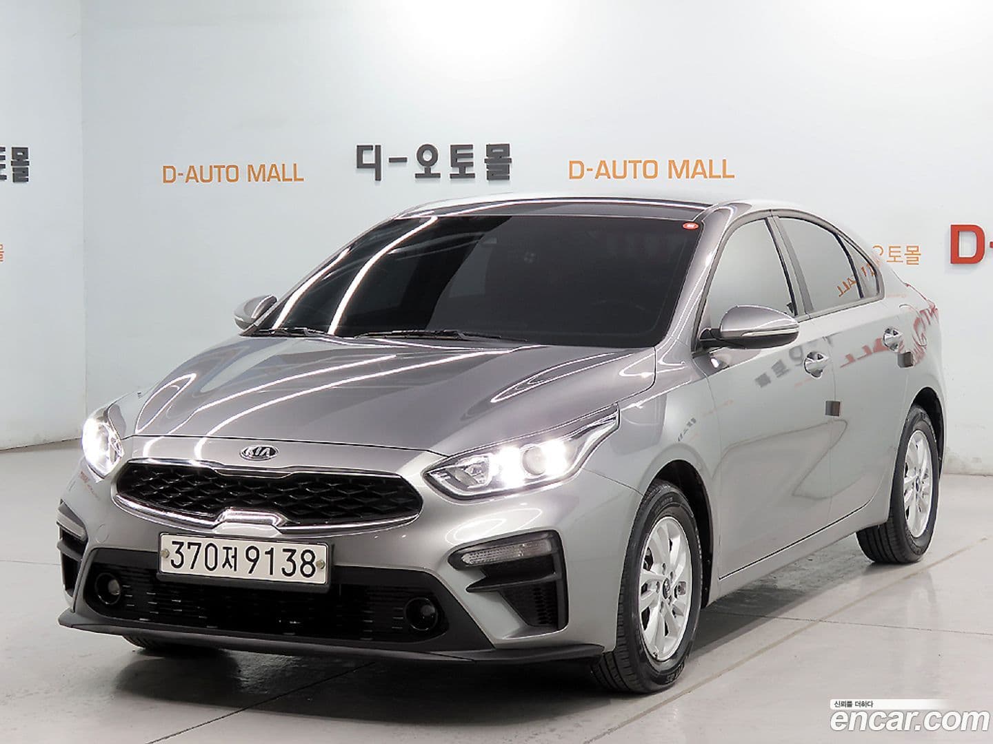 Main__Slider__Photo:K3 Kia 2019.9-0