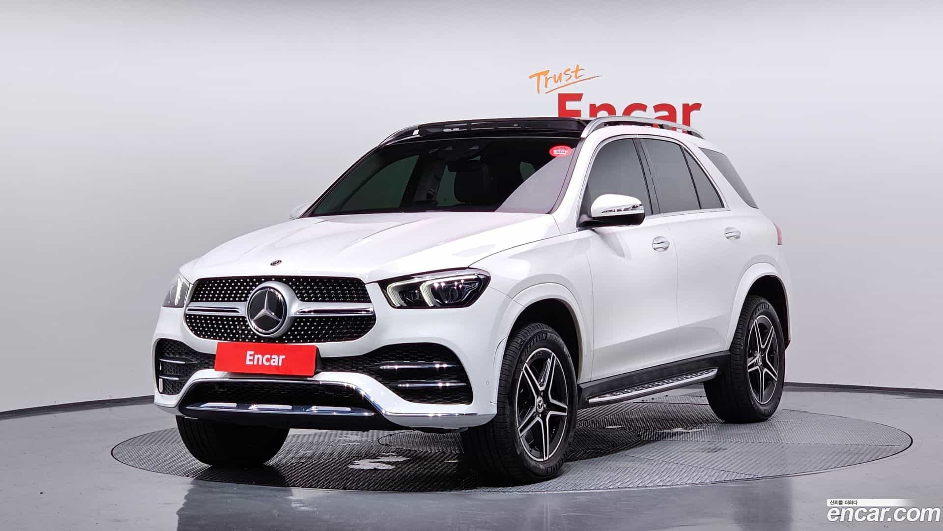 GLE-Class Mercedes-Benz 2021.3-OUTER-001