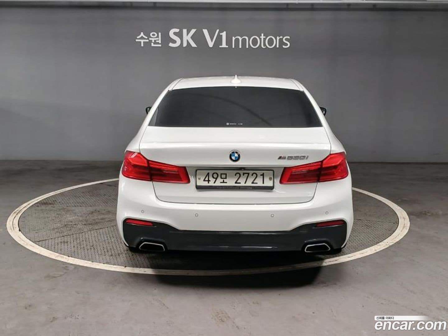 Main__Slider__Photo:5-Series BMW 2019.1-0