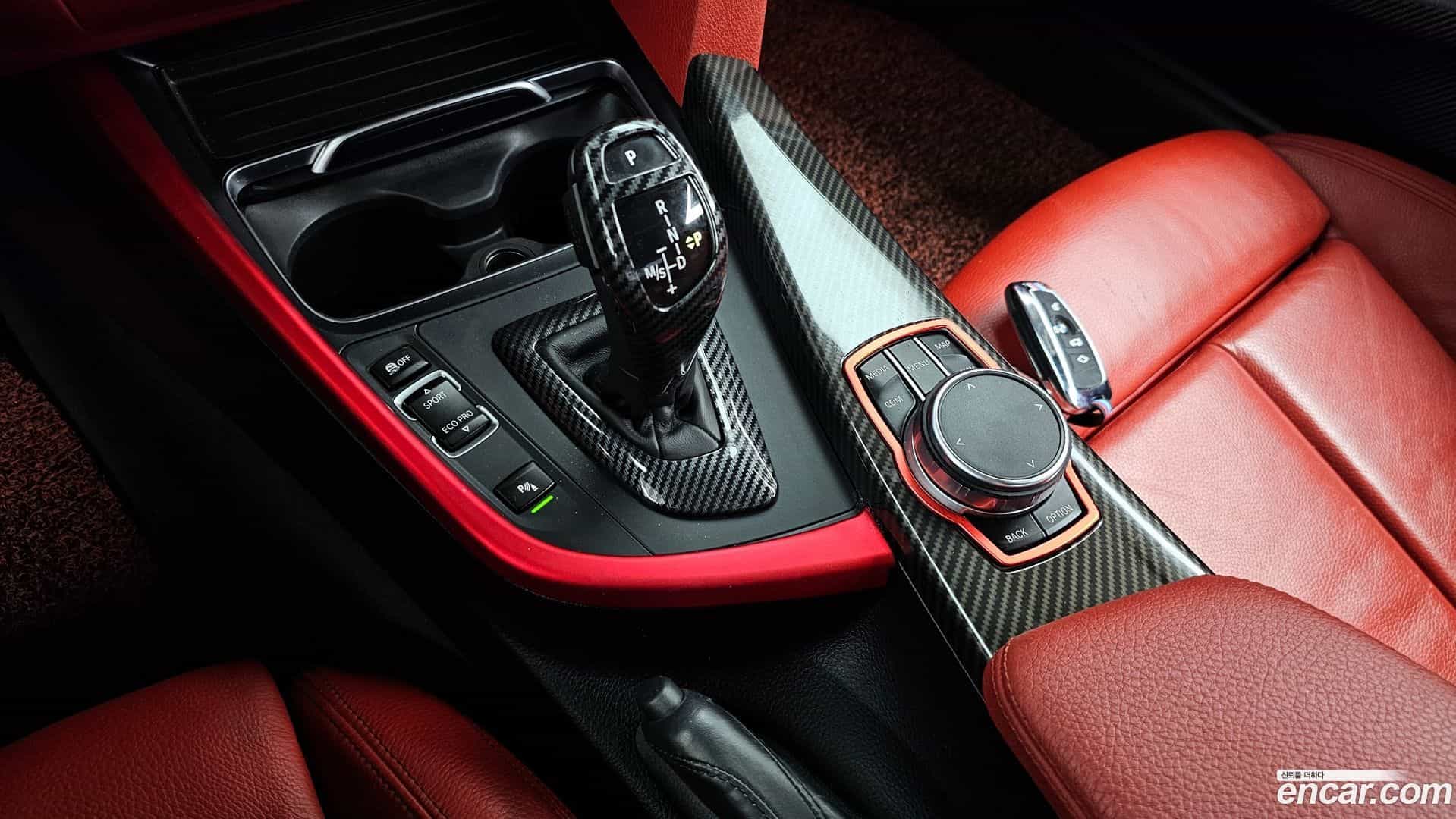4-Series BMW 2018.4-INNER-009