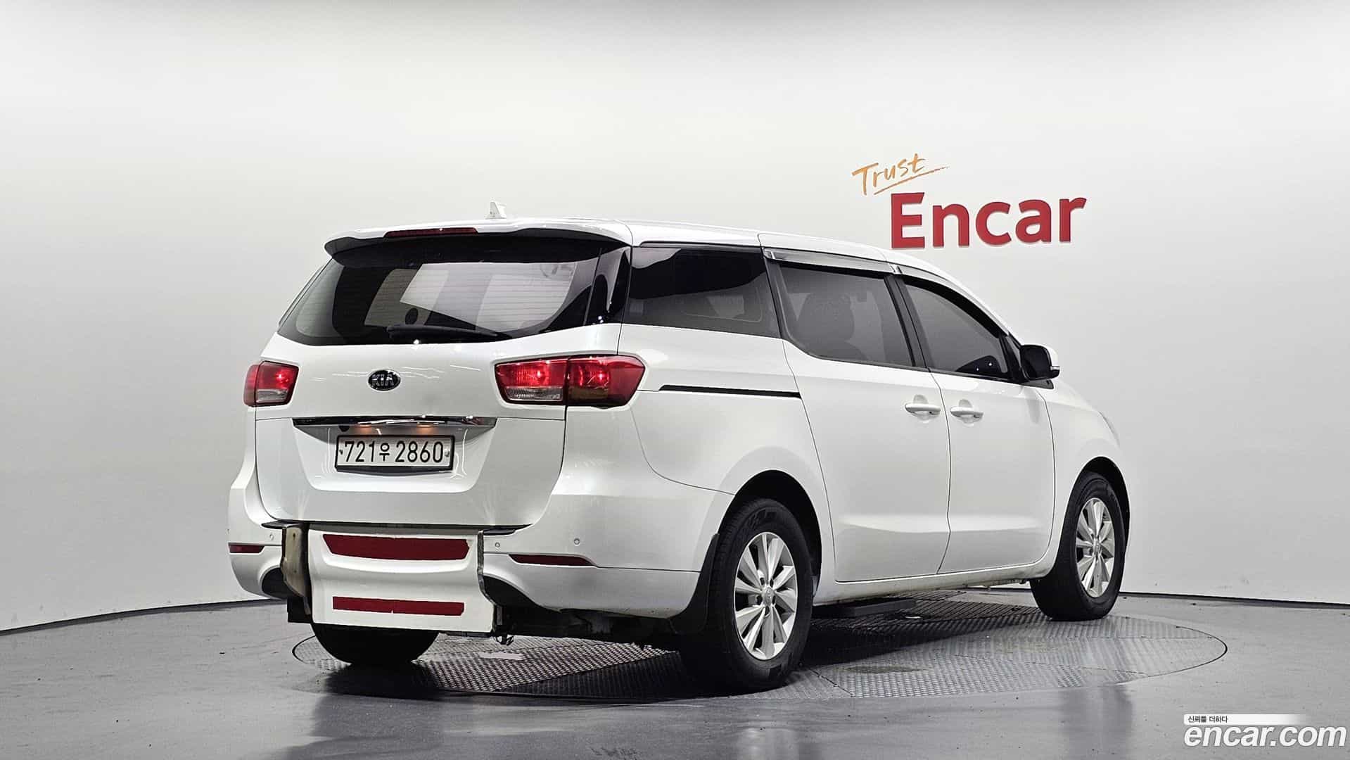 Canival Kia 2015.10-OUTER-002
