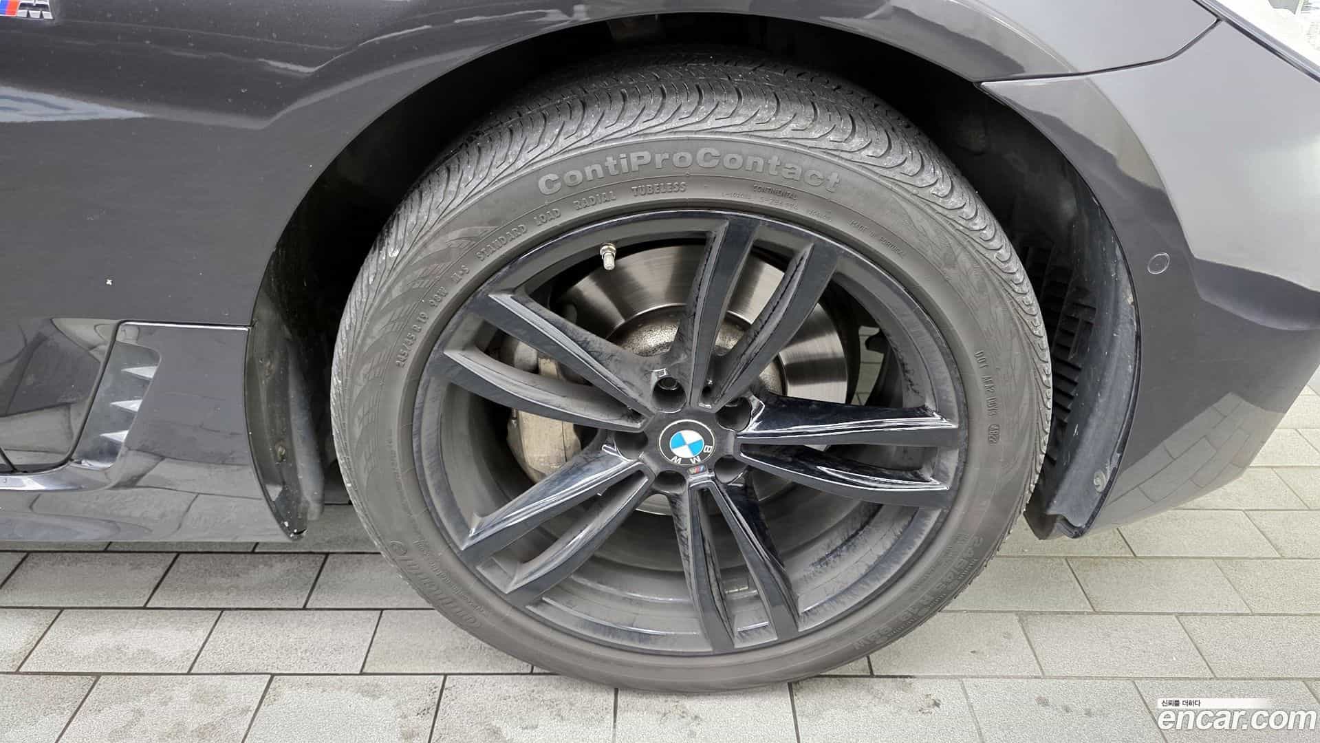 Gran Turismo BMW 2019.11-OUTER-005