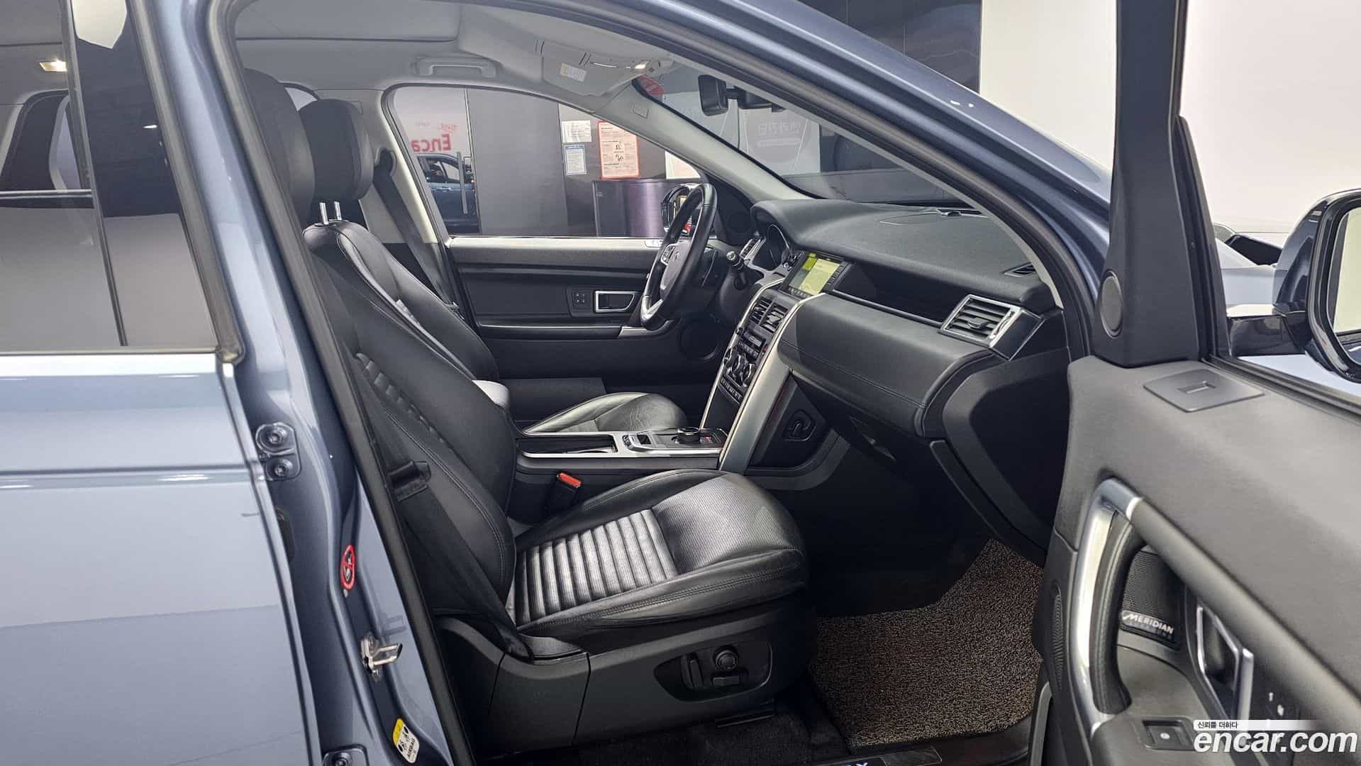 Discovery Sport Land Rover 2018.9-INNER-010