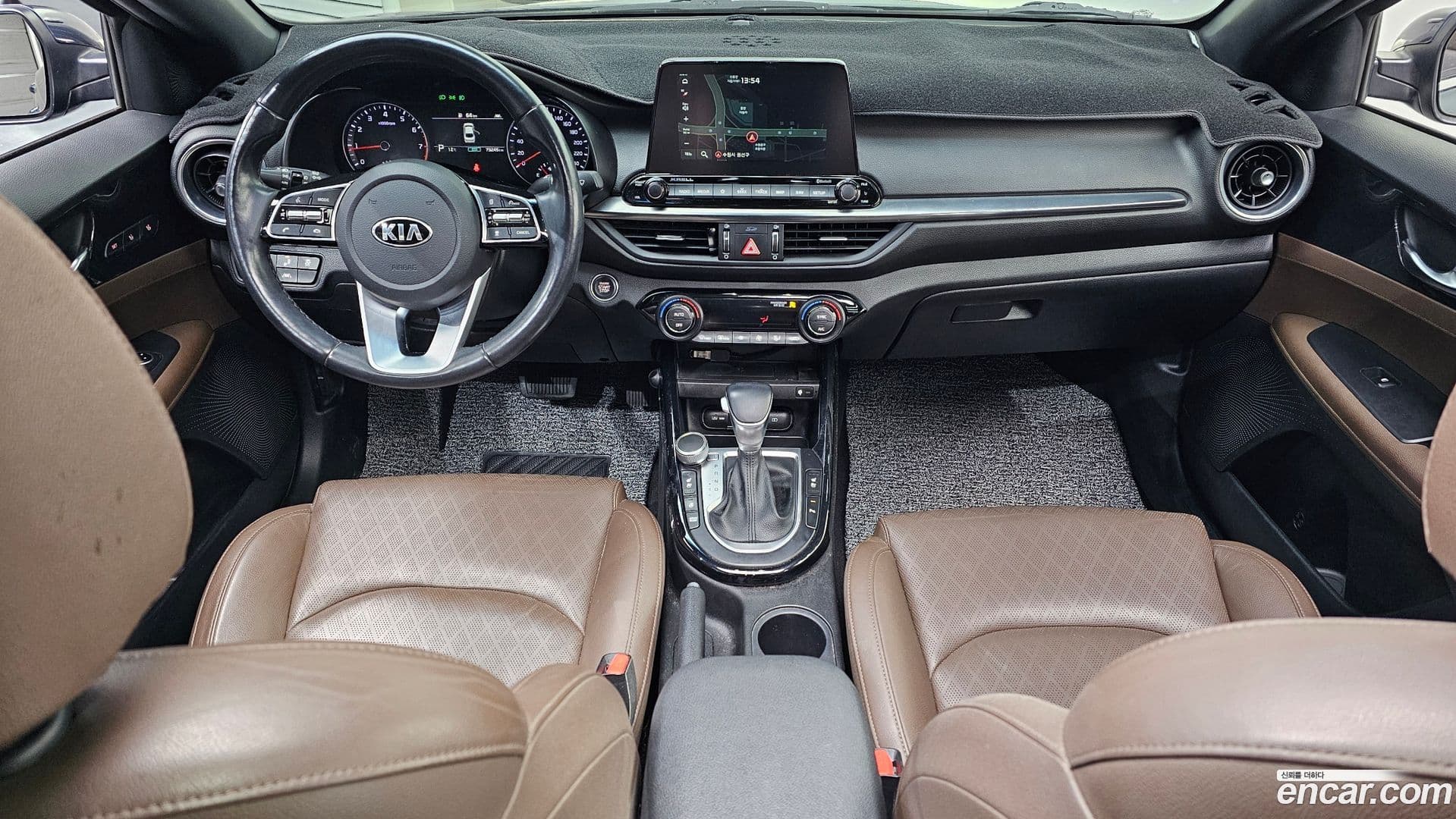 Main__Slider__Photo:K3 Kia 2019.7-6