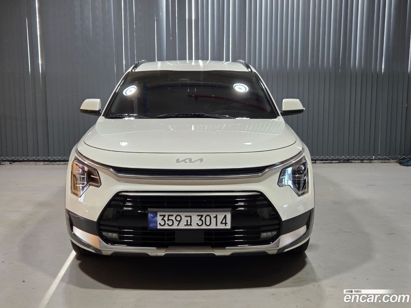 Main__Slider__Photo:Niro Kia 2023.3-0