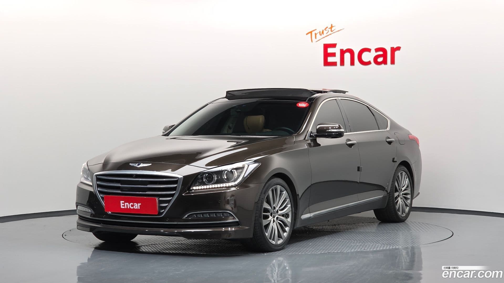 Main__Slider__Photo:Genesis Hyundai 2014.8-0