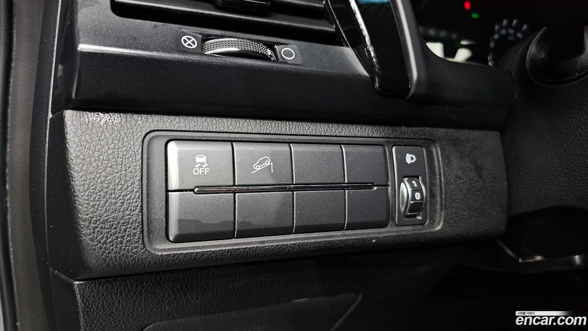 Rexton KG Mobility 2020.9-OPTION-017