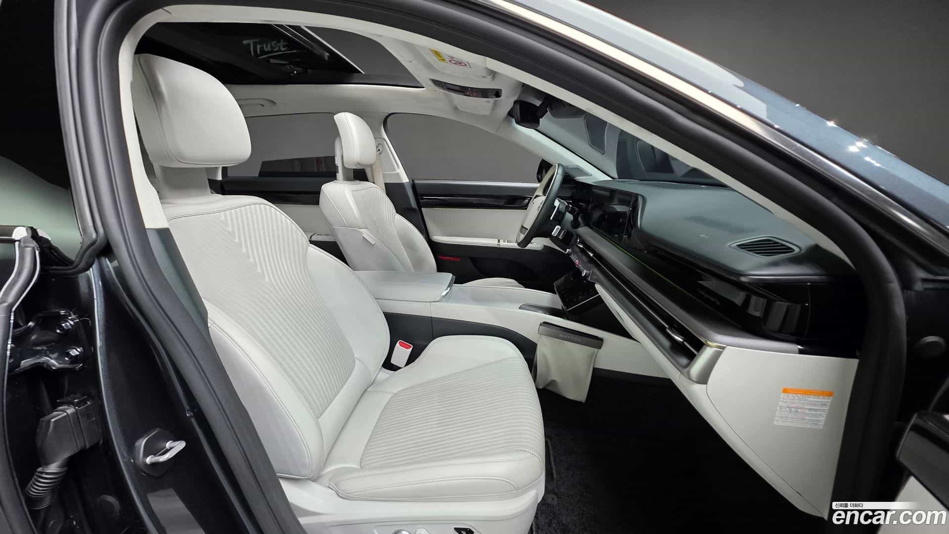 Grandeur Hyundai 2022.11-INNER-010