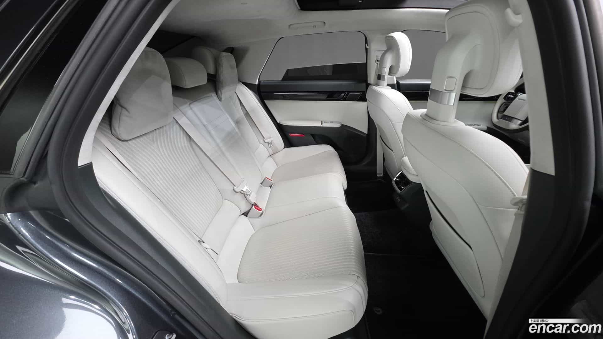Grandeur Hyundai 2022.11-OPTION-023