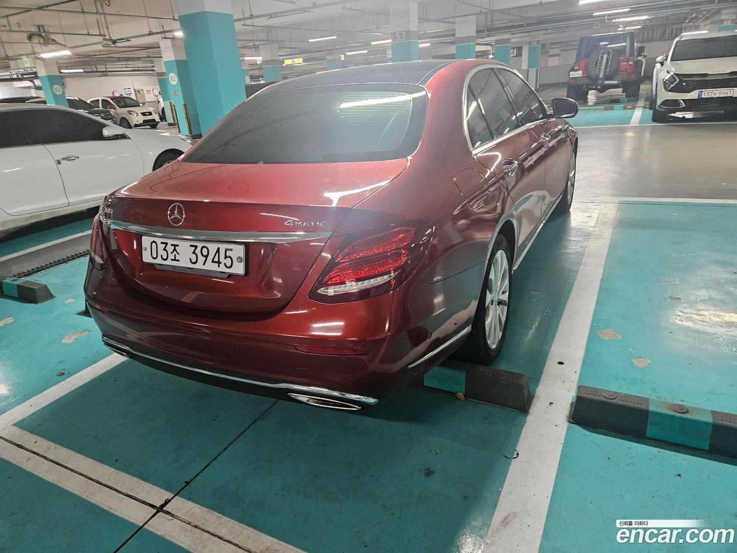 Main__Slider__Photo:E-Class Mercedes-Benz 2019.4-0