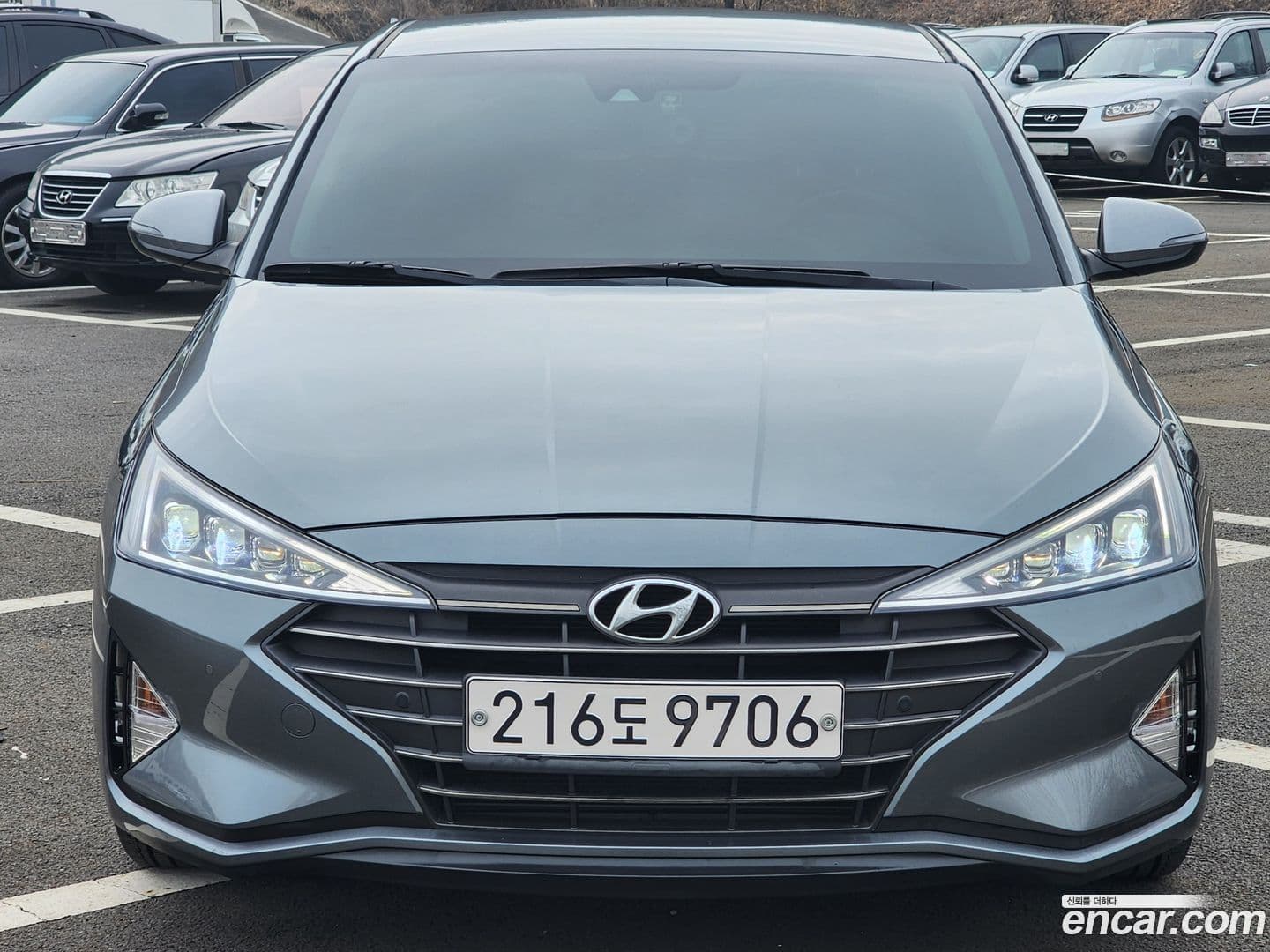 Main__Slider__Photo:AVANTE Hyundai 2018.11-0